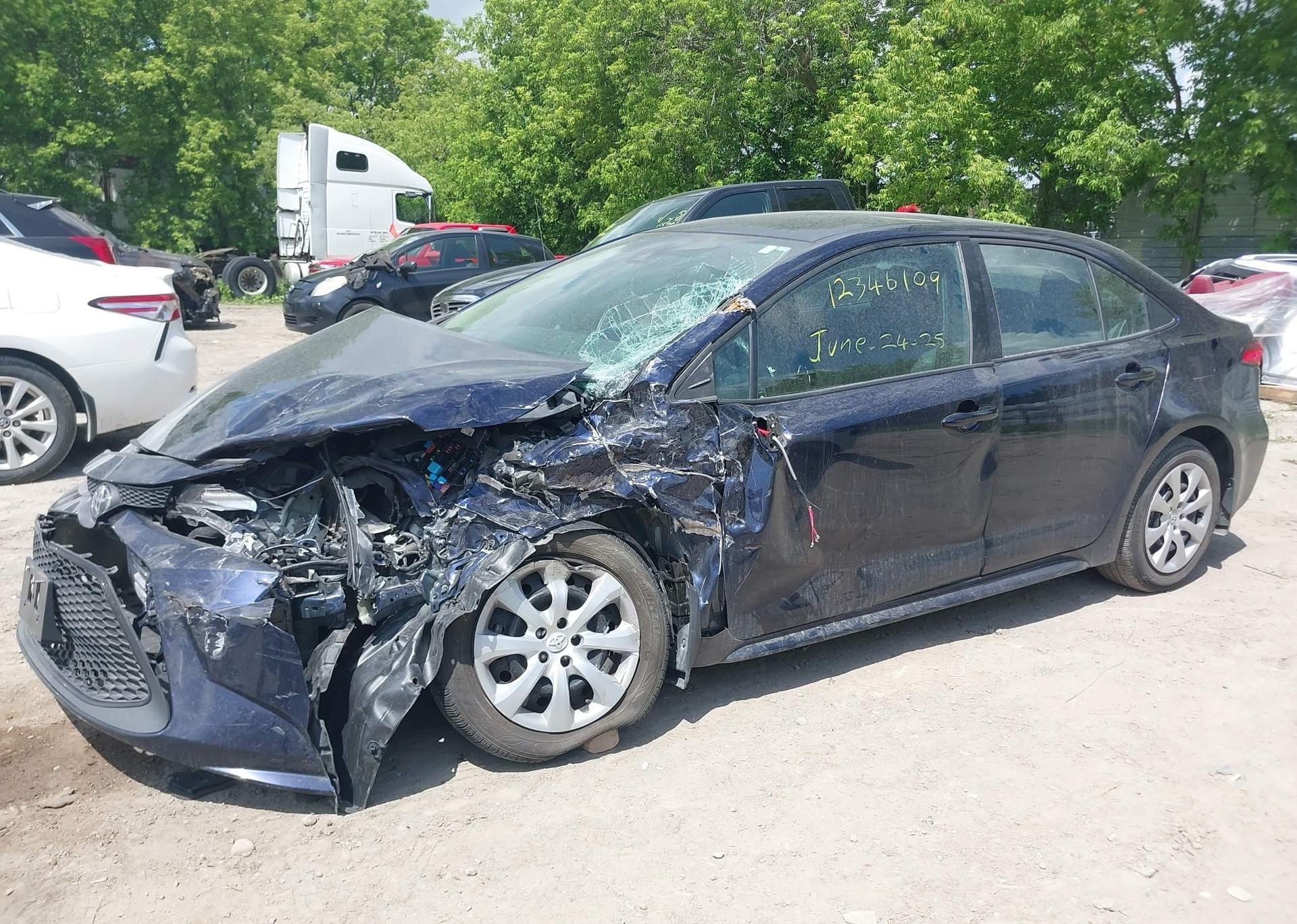 2020 TOYOTA COROLLA LE
