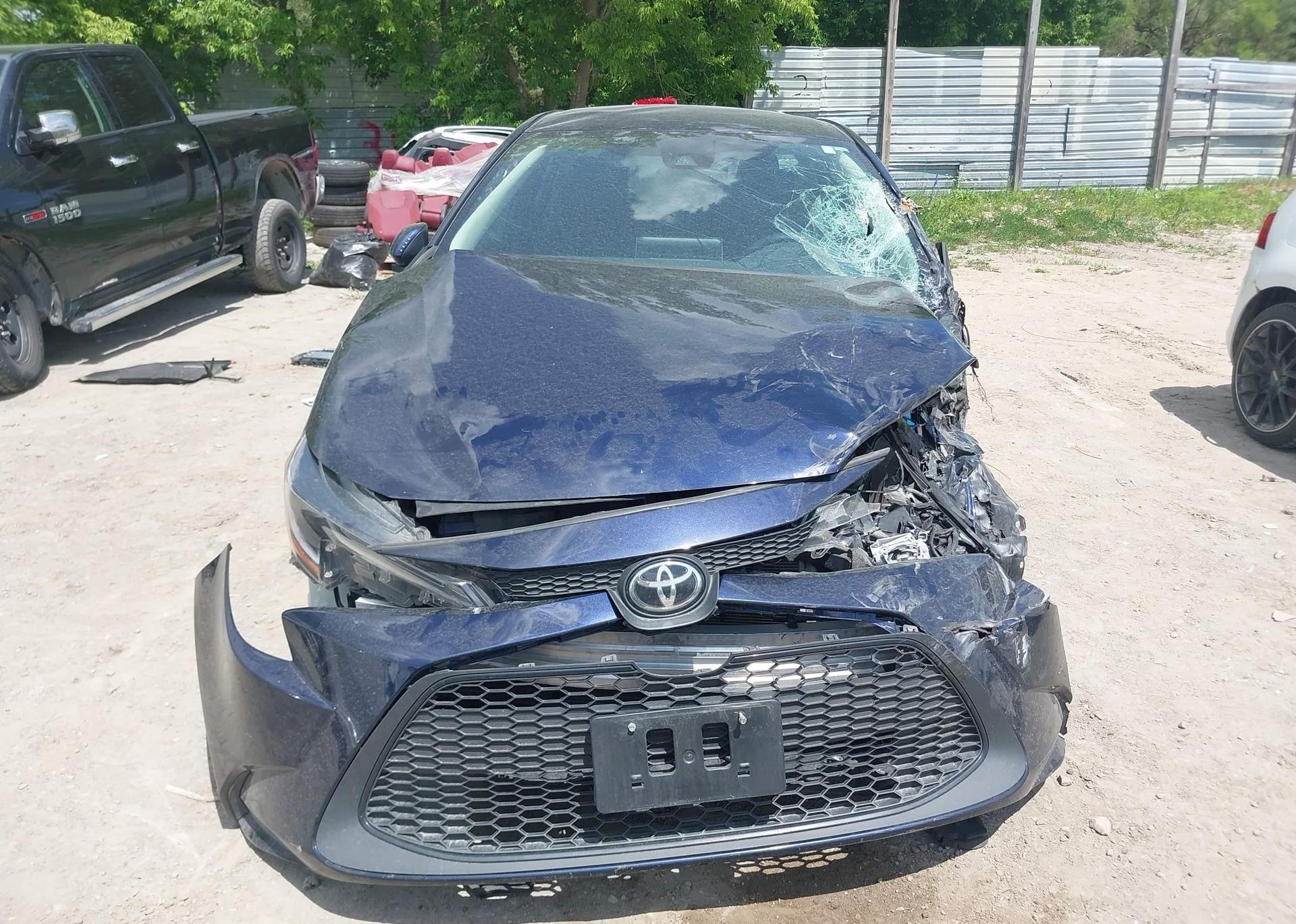 2020 TOYOTA COROLLA LE