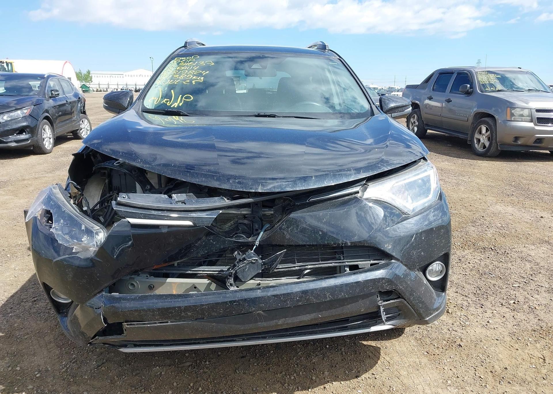 2018 TOYOTA RAV4 XLE