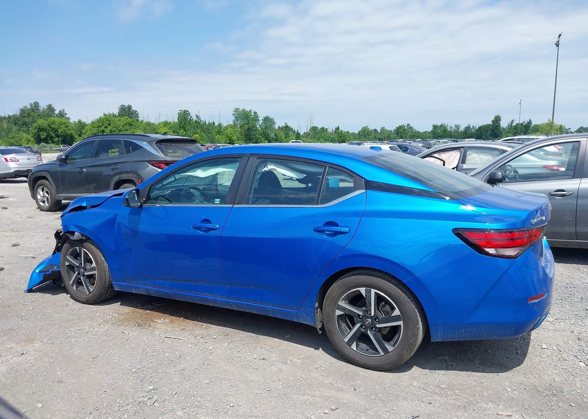 2024 NISSAN SENTRA SV