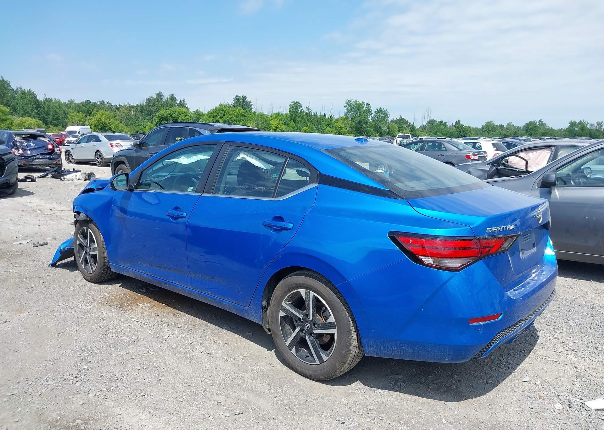 2024 NISSAN SENTRA SV