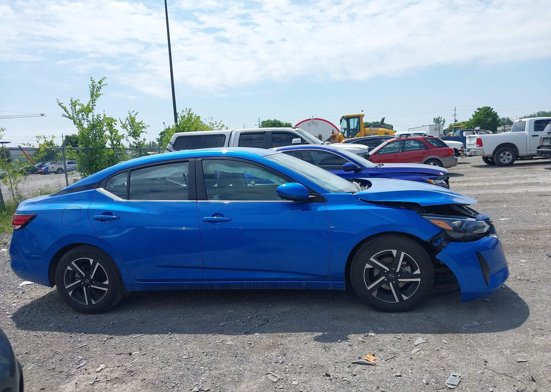 2024 NISSAN SENTRA SV