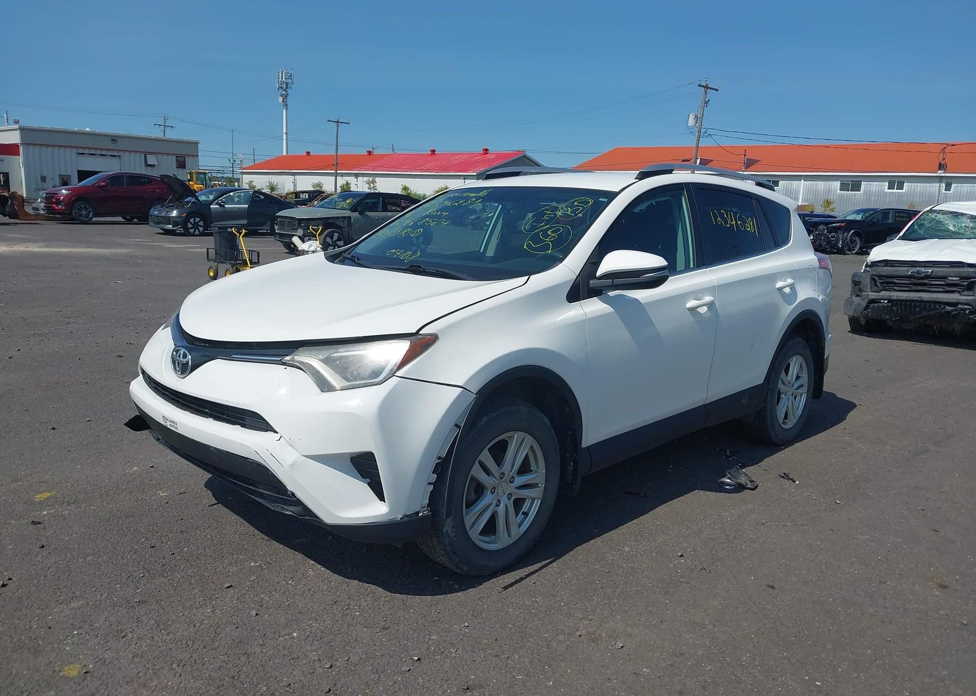 2016 TOYOTA RAV4 LE