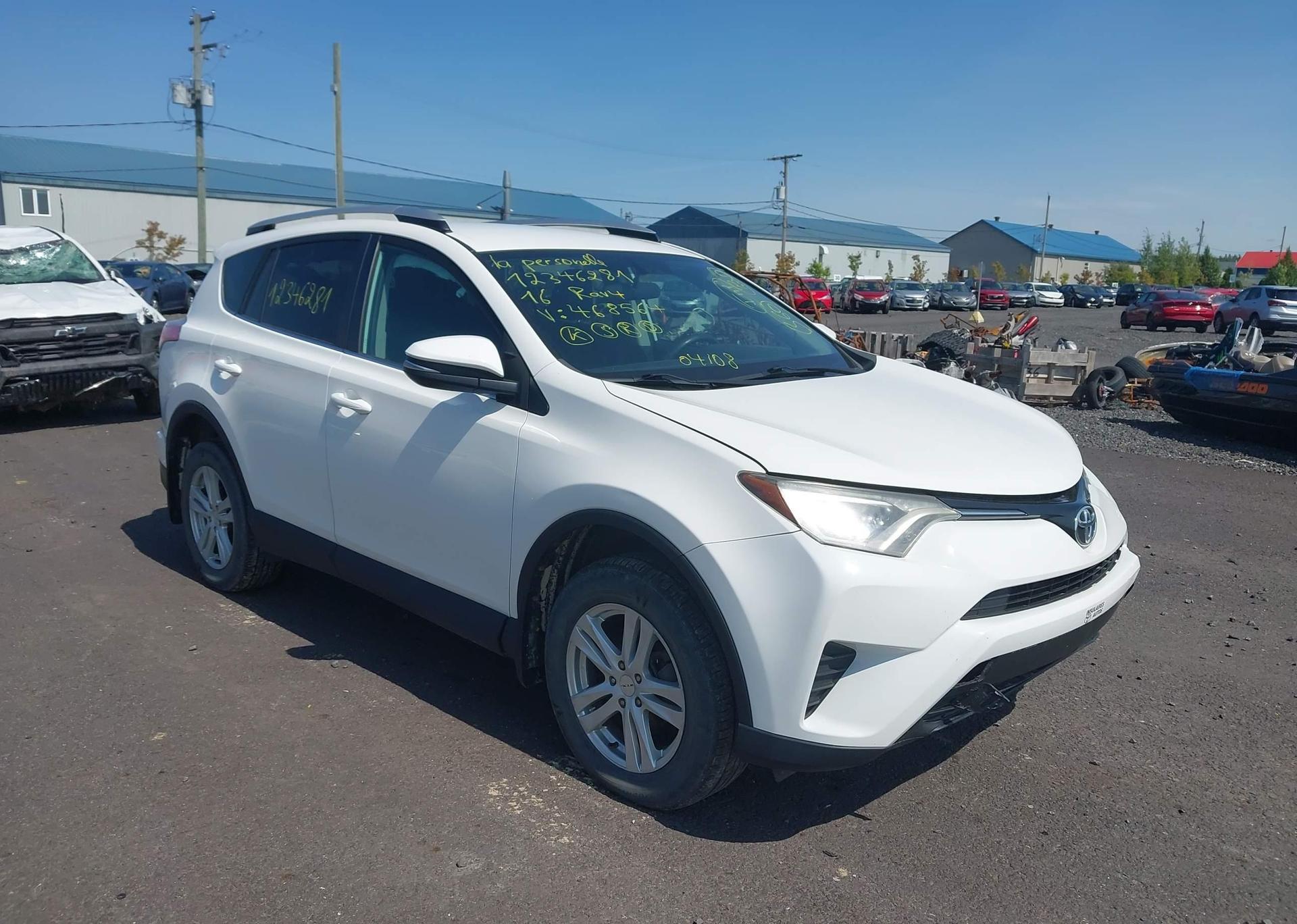 2016 TOYOTA RAV4 LE