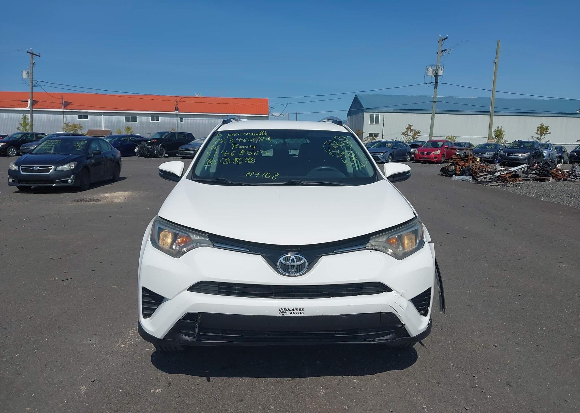 2016 TOYOTA RAV4 LE