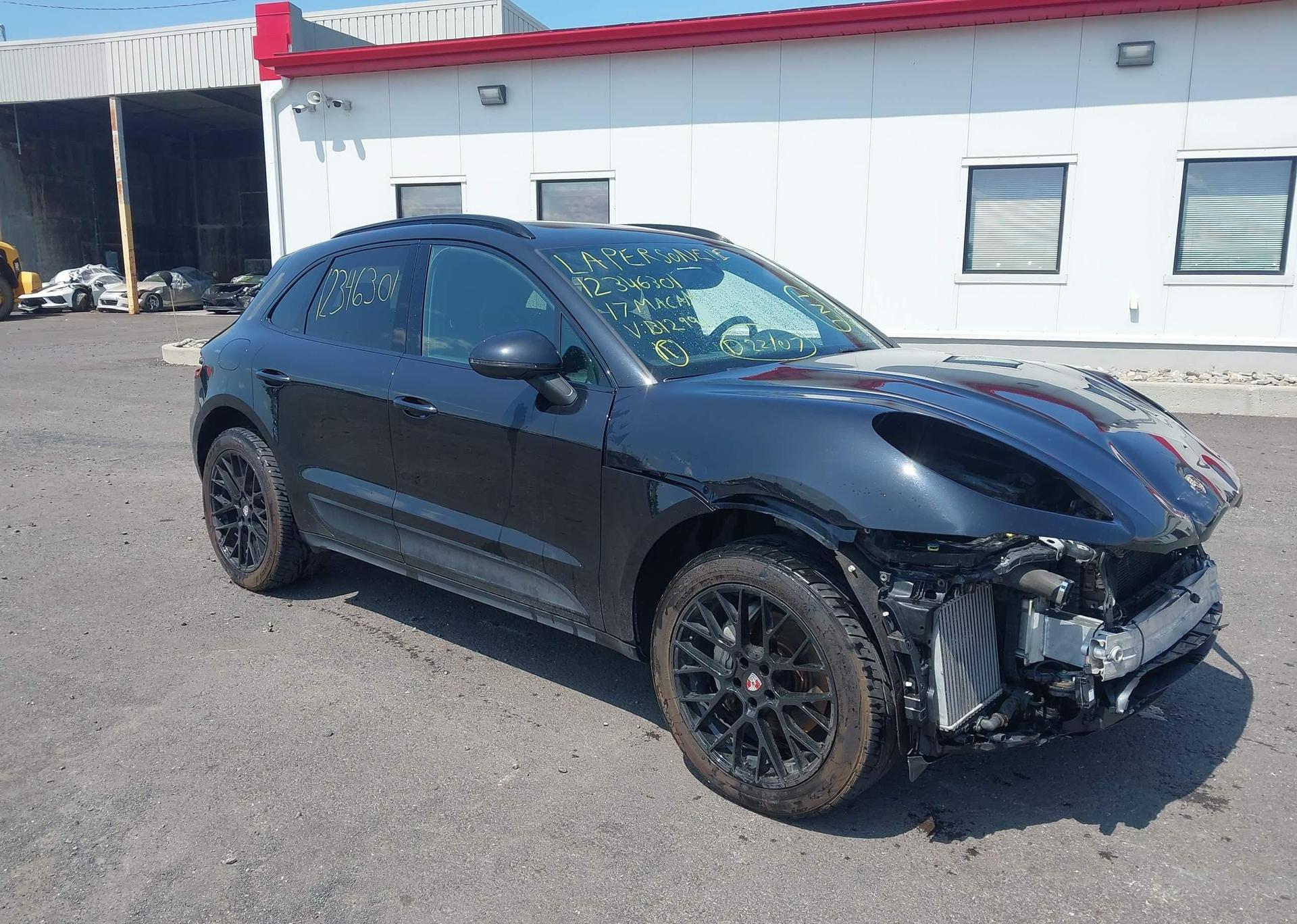 2017 PORSCHE MACAN S