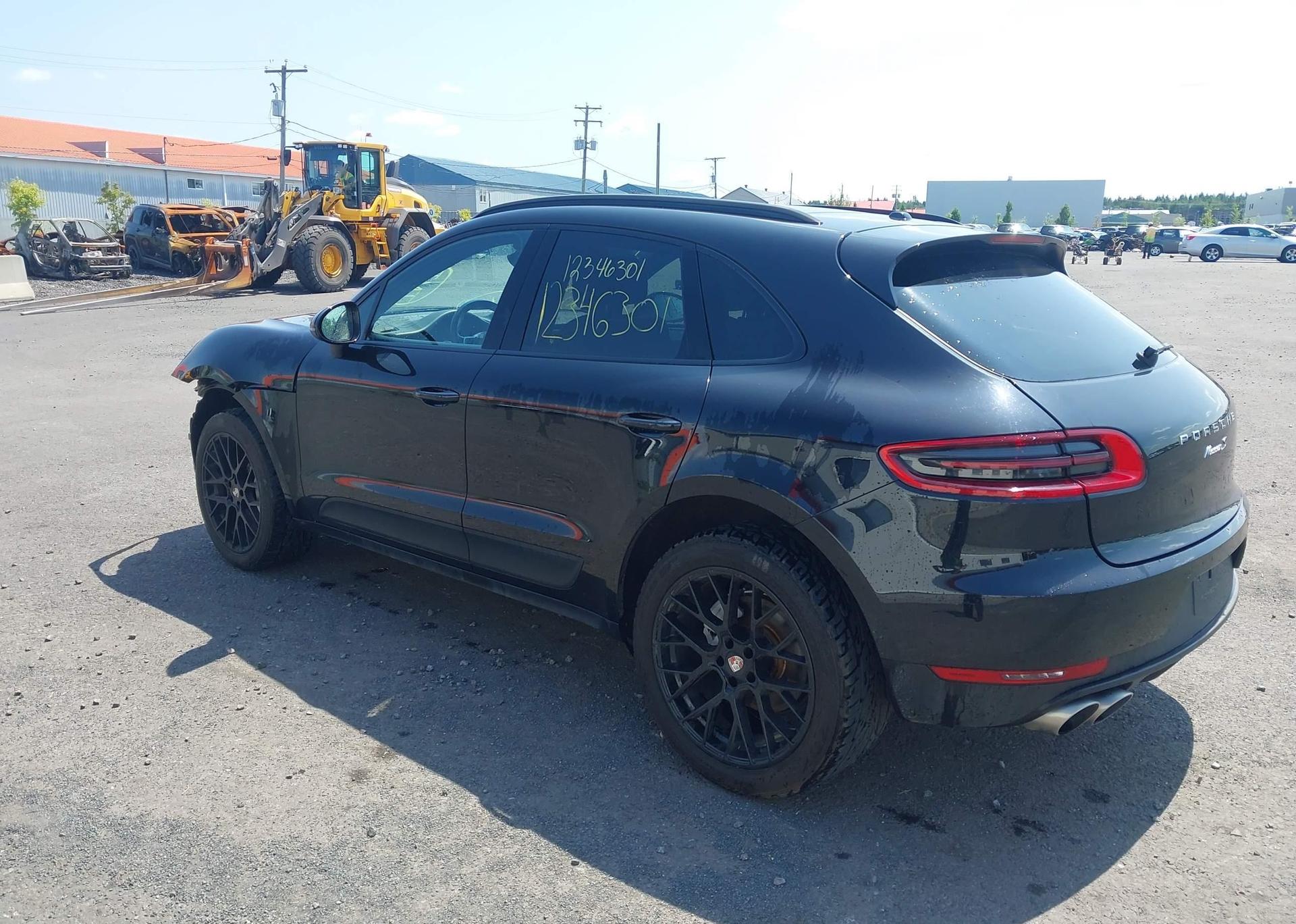 2017 PORSCHE MACAN S