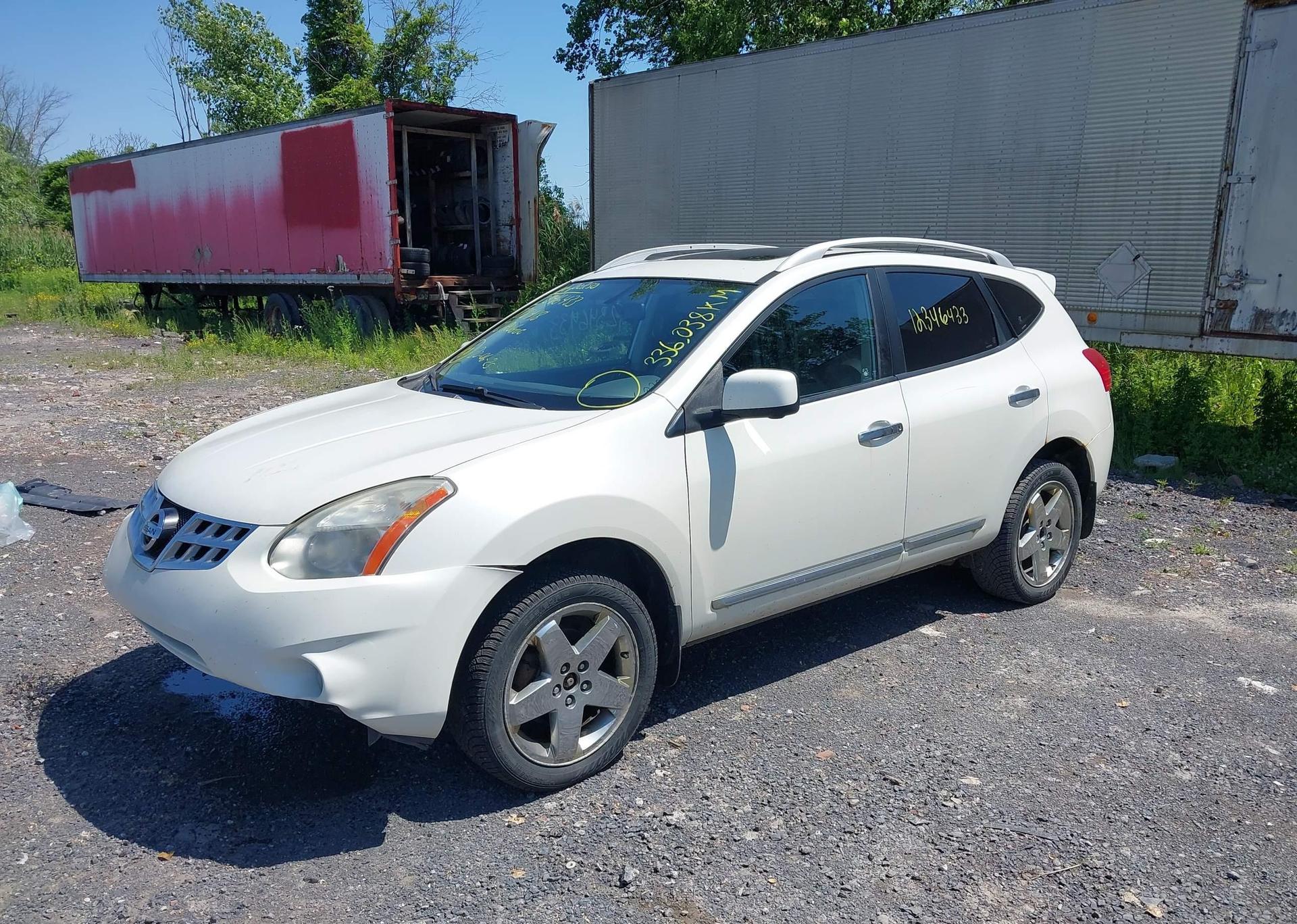 2012 NISSAN ROGUE S
