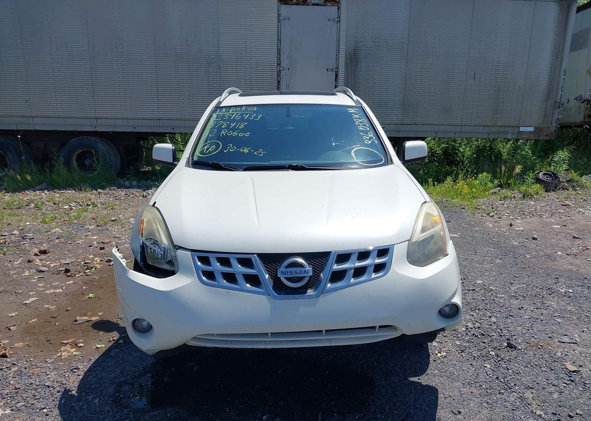 2012 NISSAN ROGUE S
