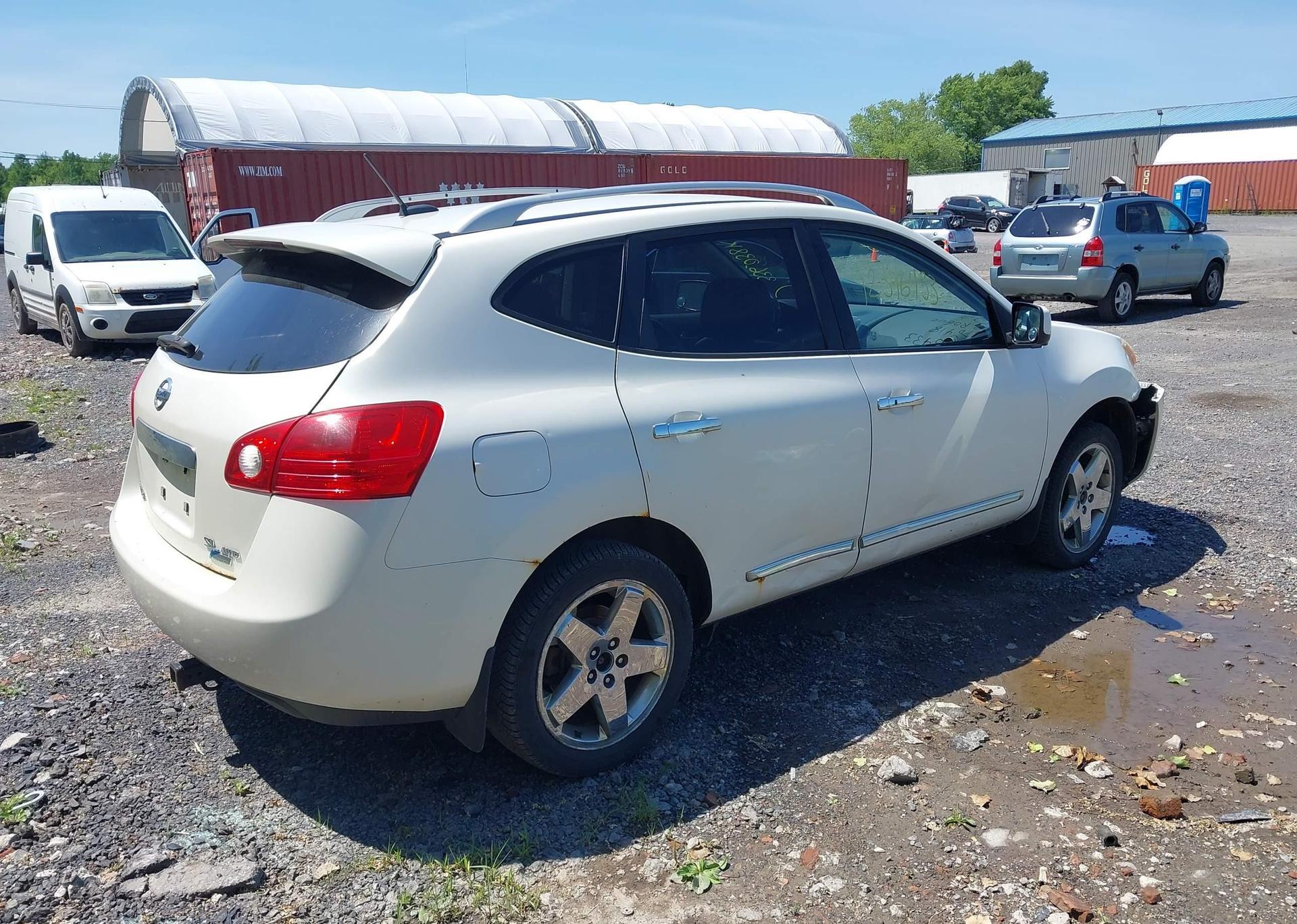 2012 NISSAN ROGUE S