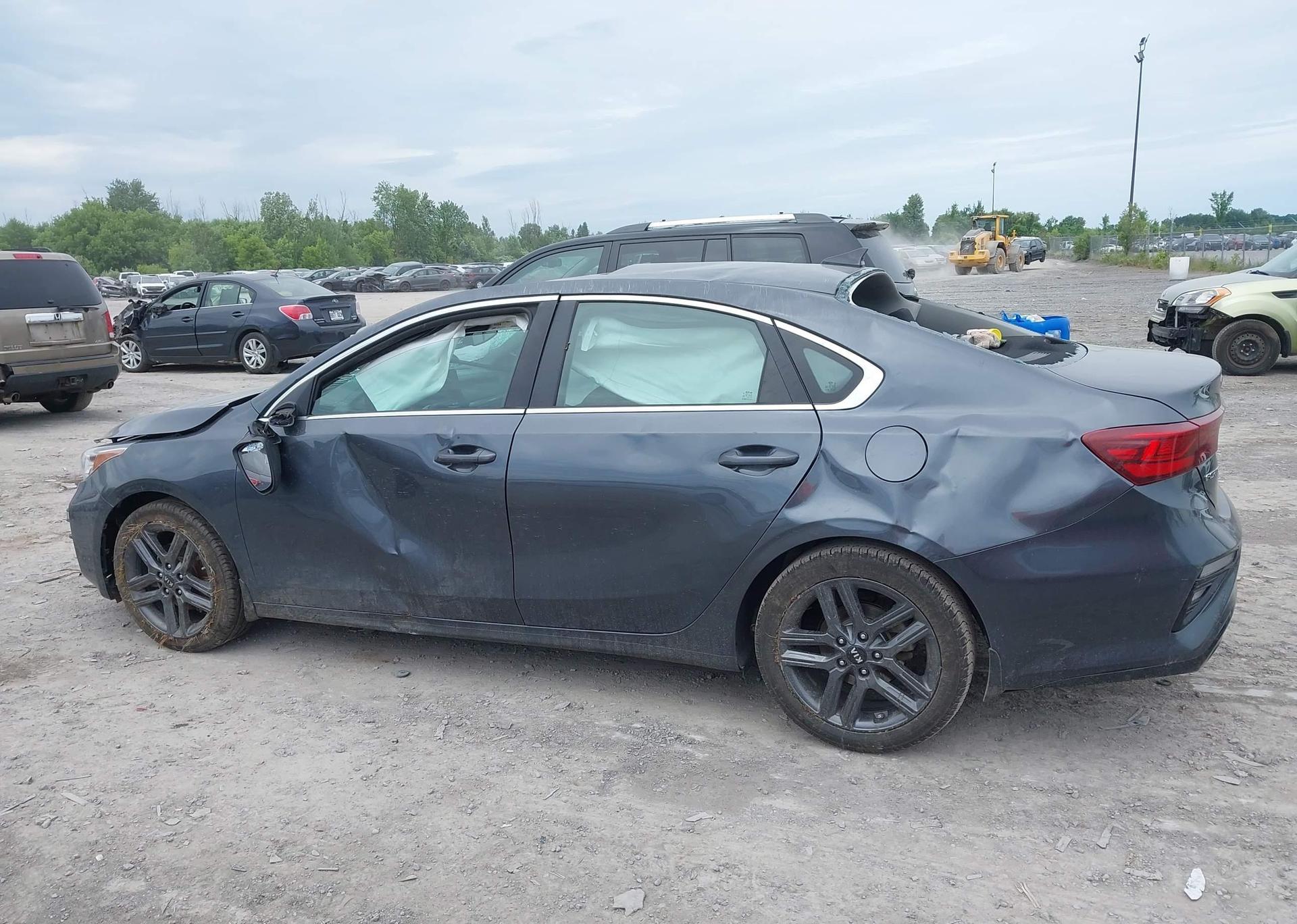 2021 KIA FORTE EX