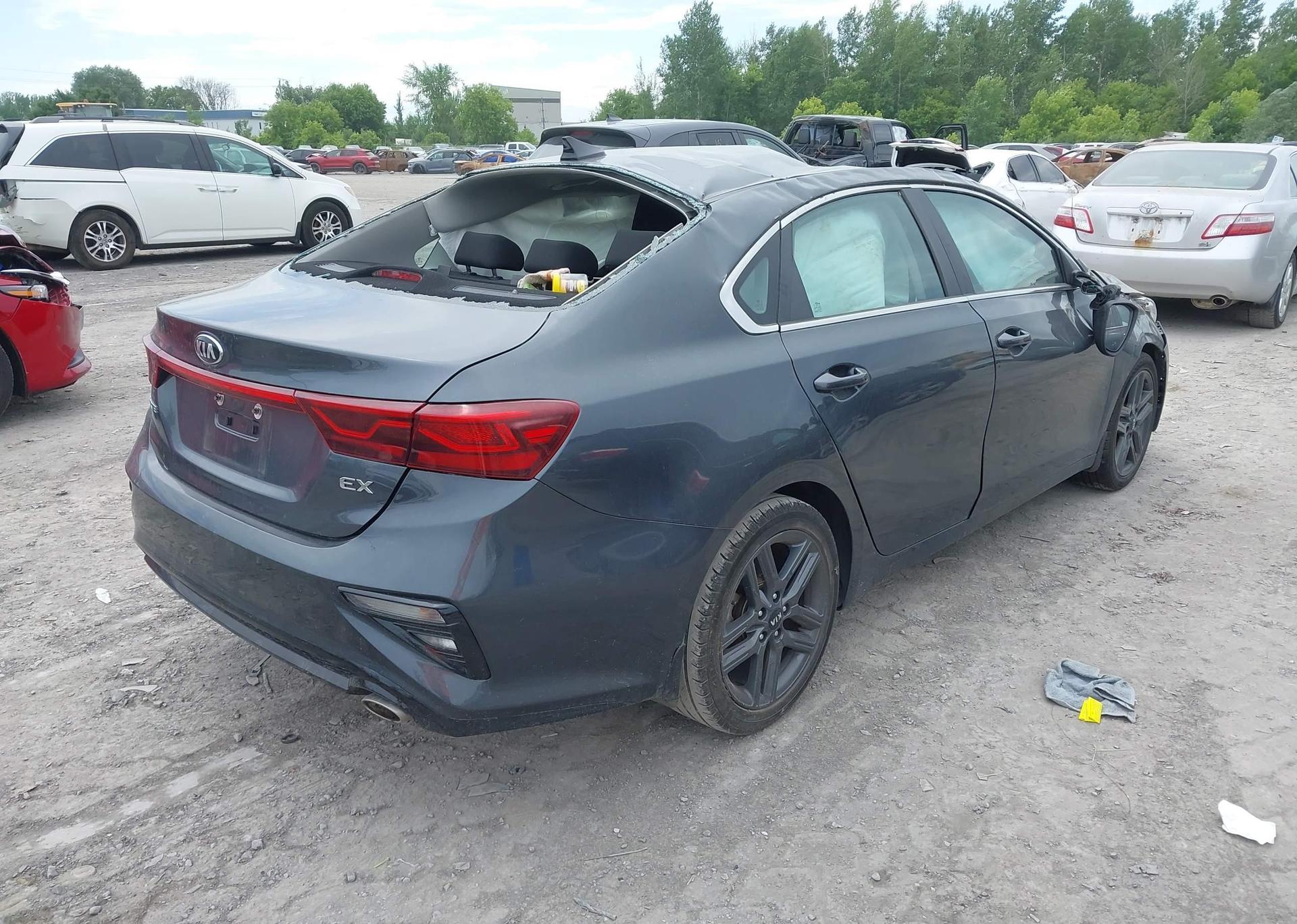 2021 KIA FORTE EX