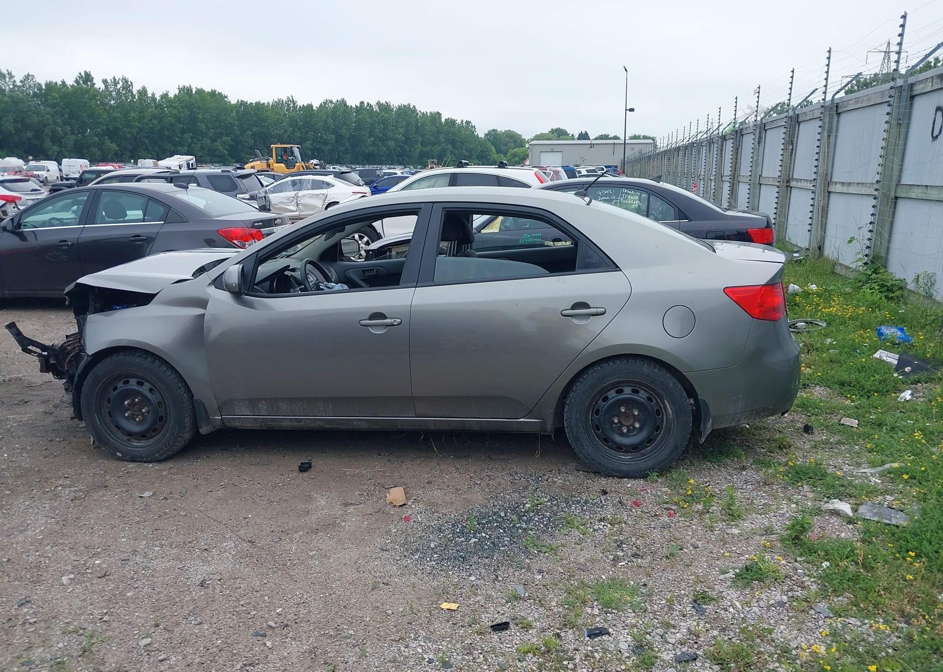 2012 KIA FORTE 2.0L LX