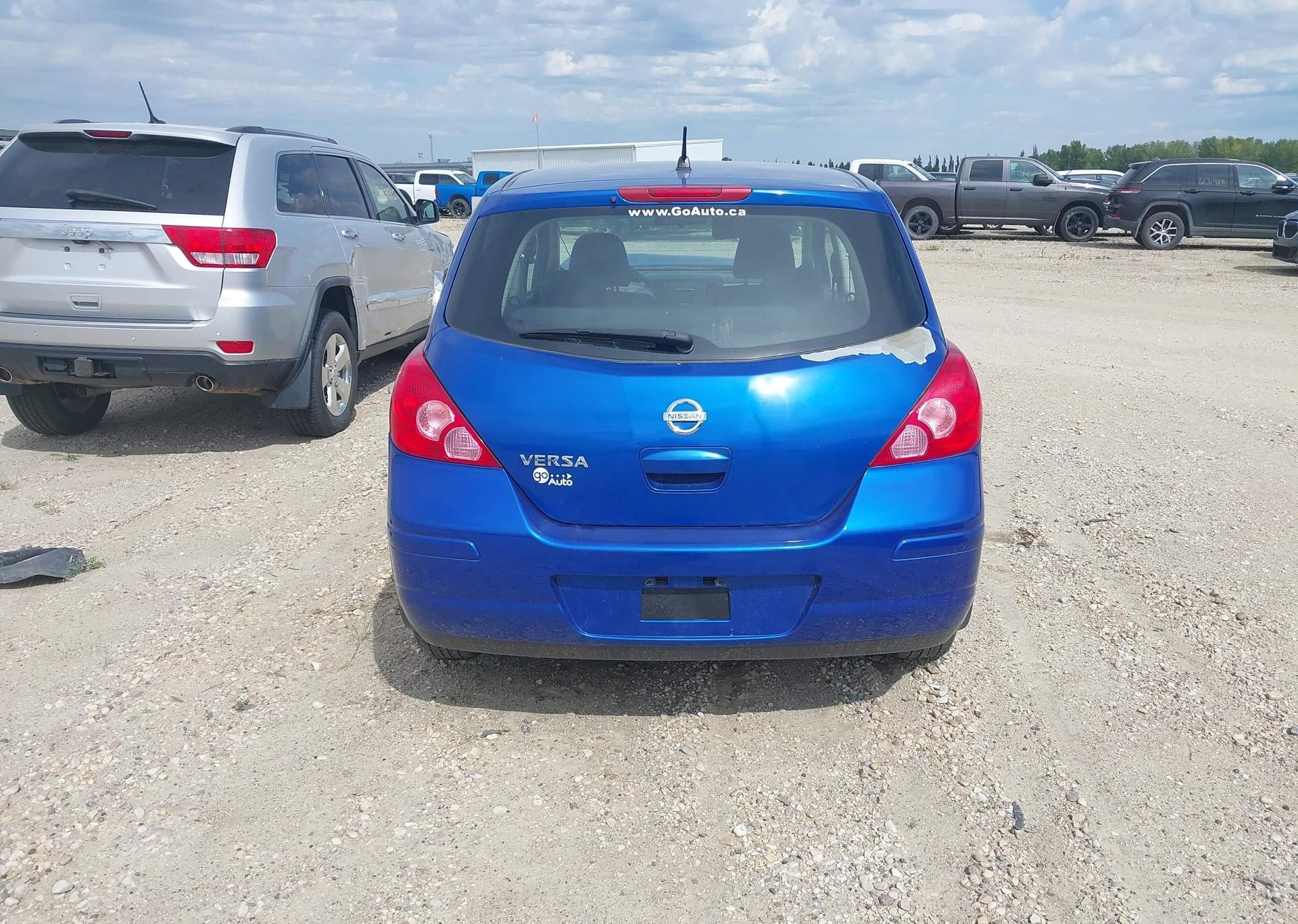 2010 NISSAN VERSA 1.8S