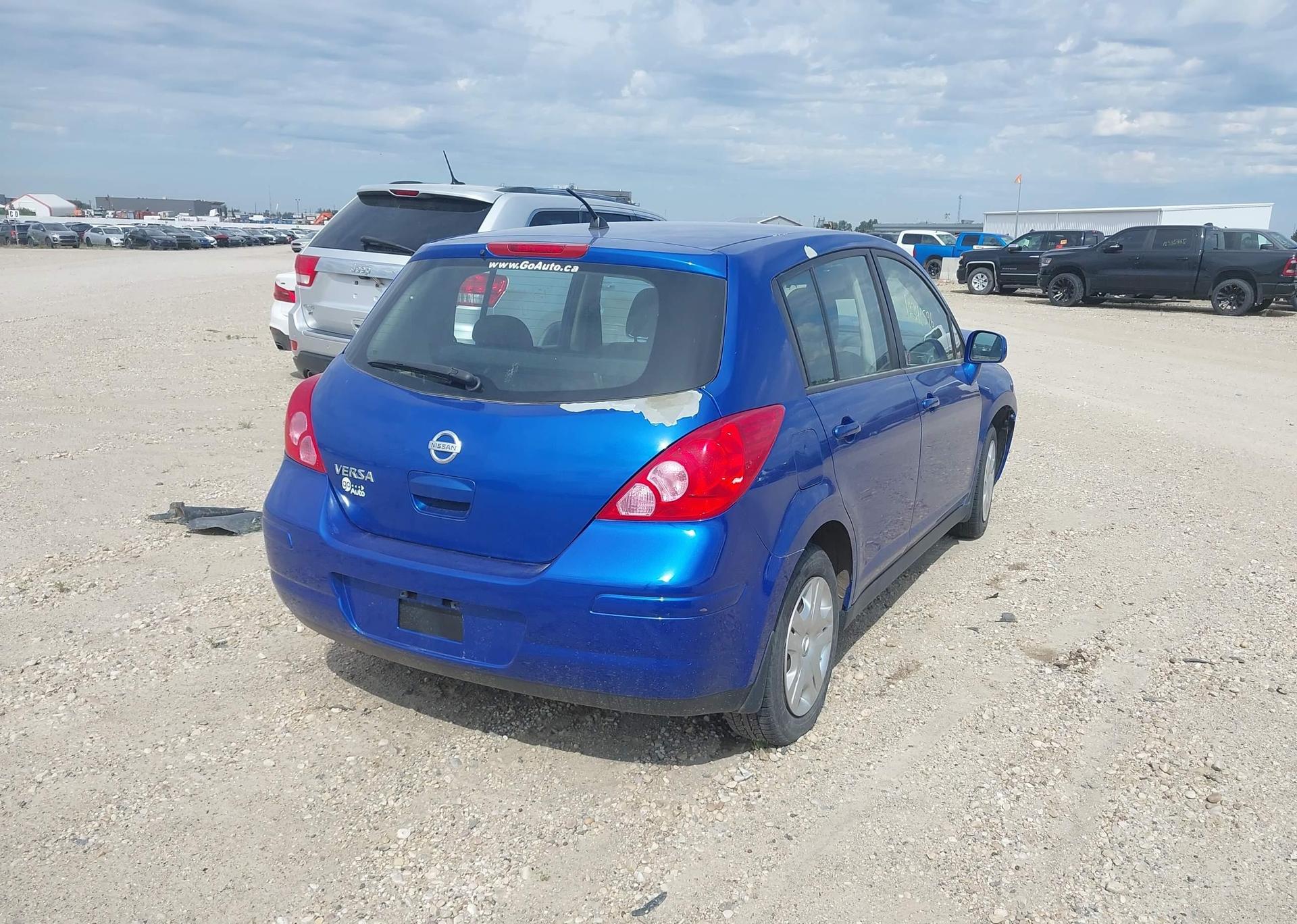 2010 NISSAN VERSA 1.8S