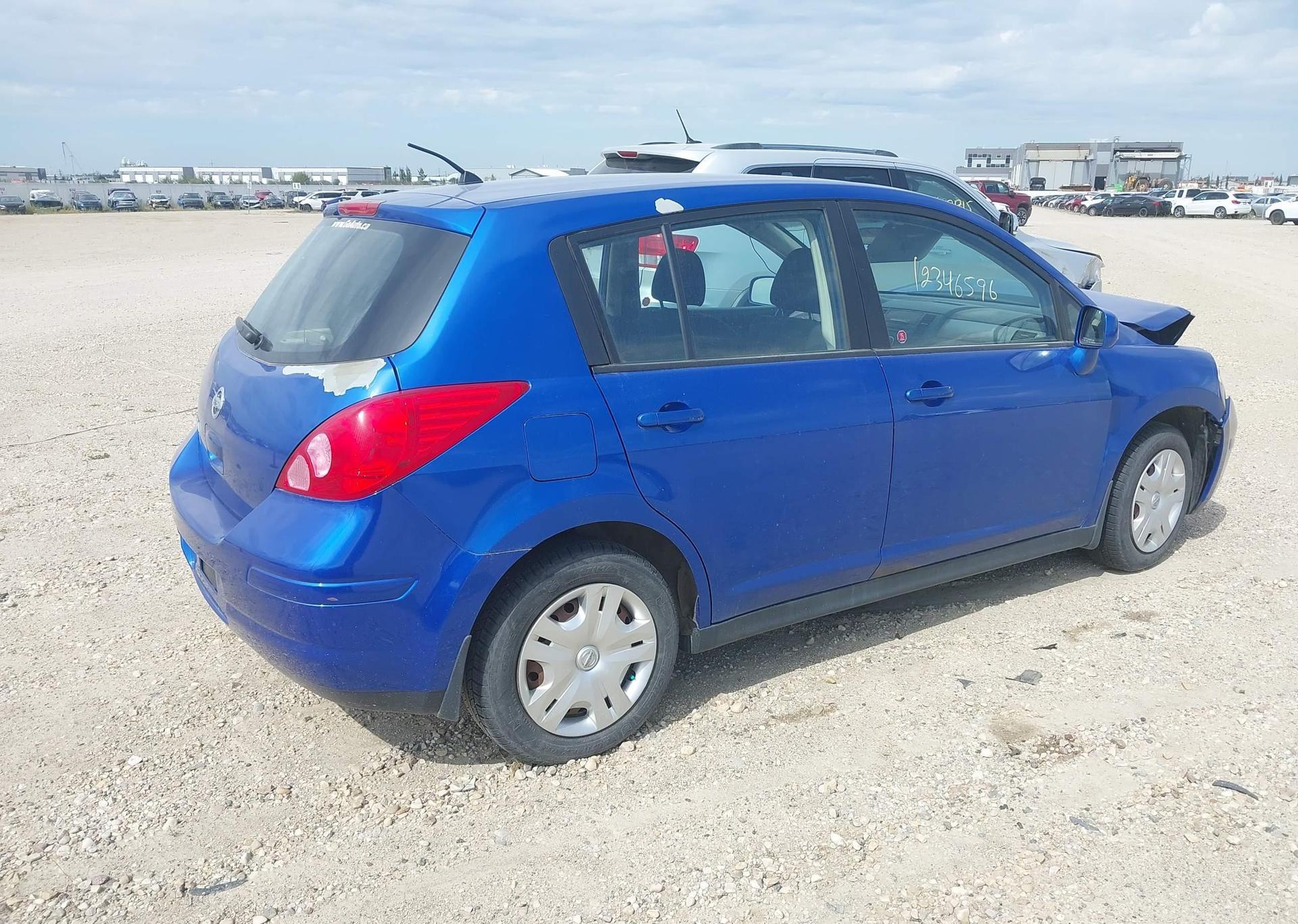 2010 NISSAN VERSA 1.8S