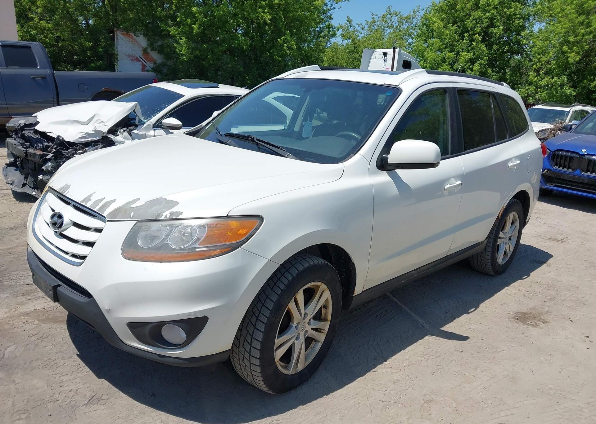 2011 HYUNDAI SANTA FE