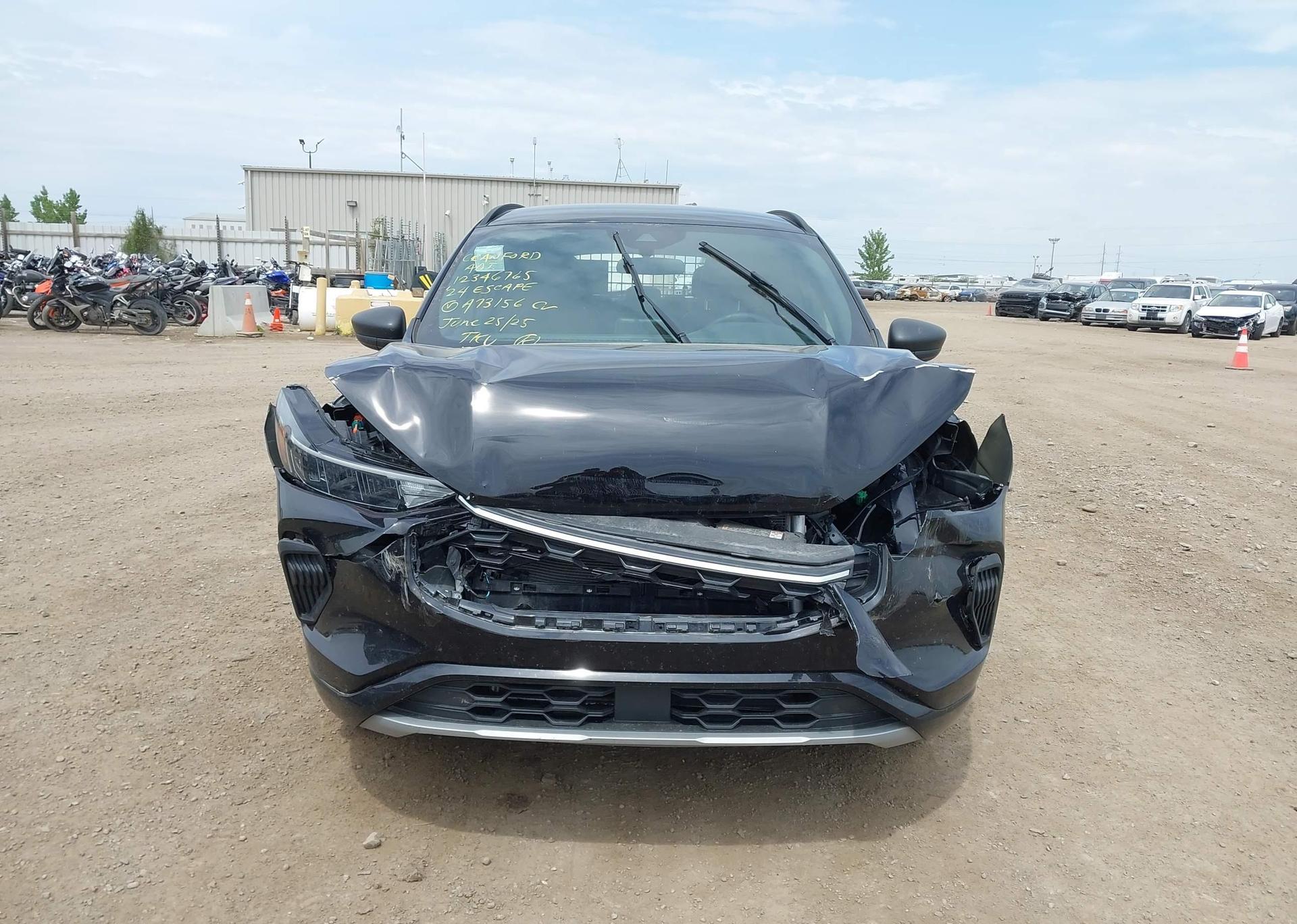 2024 FORD ESCAPE ST LINE