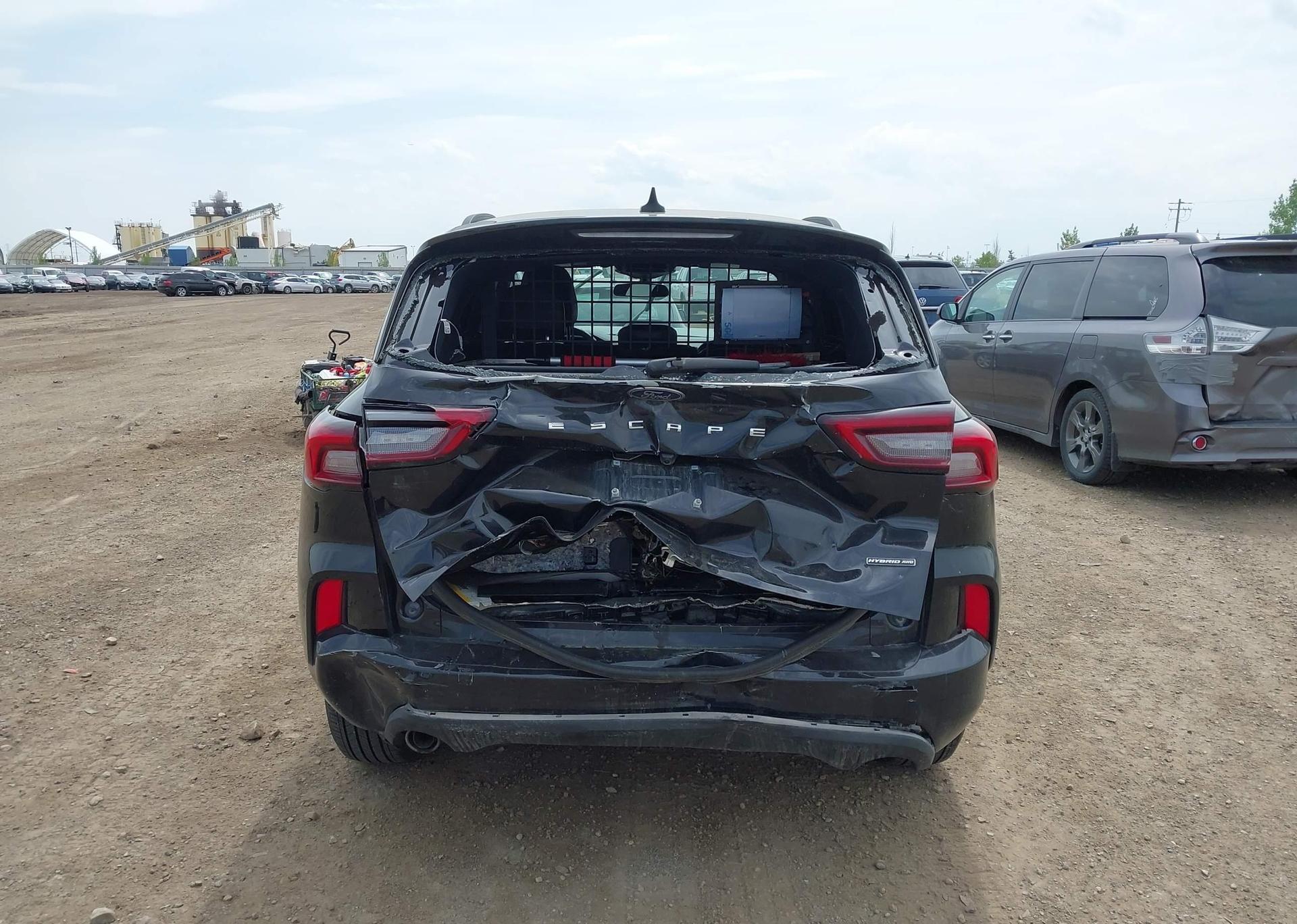 2024 FORD ESCAPE ST LINE