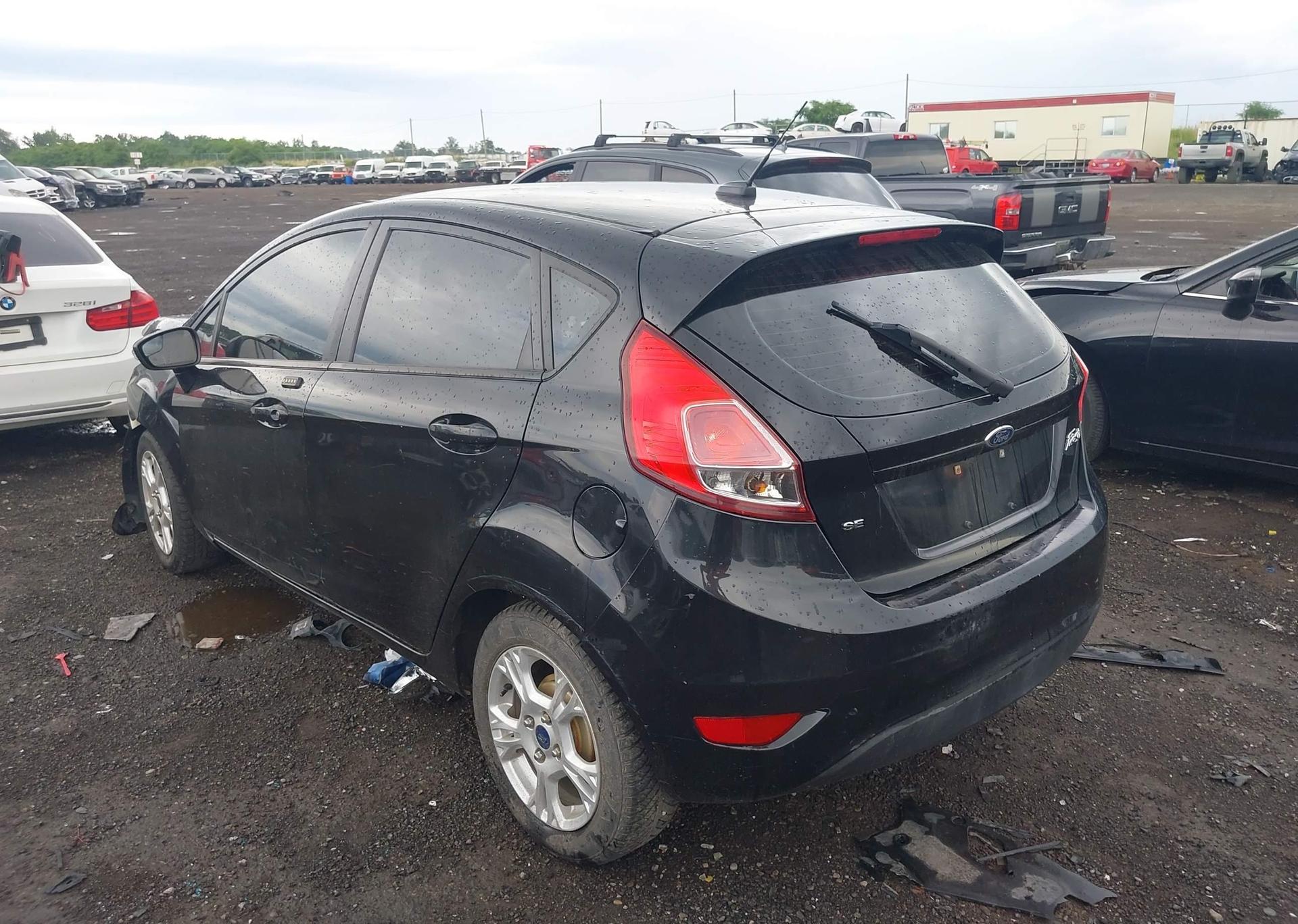 2014 FORD FIESTA SE