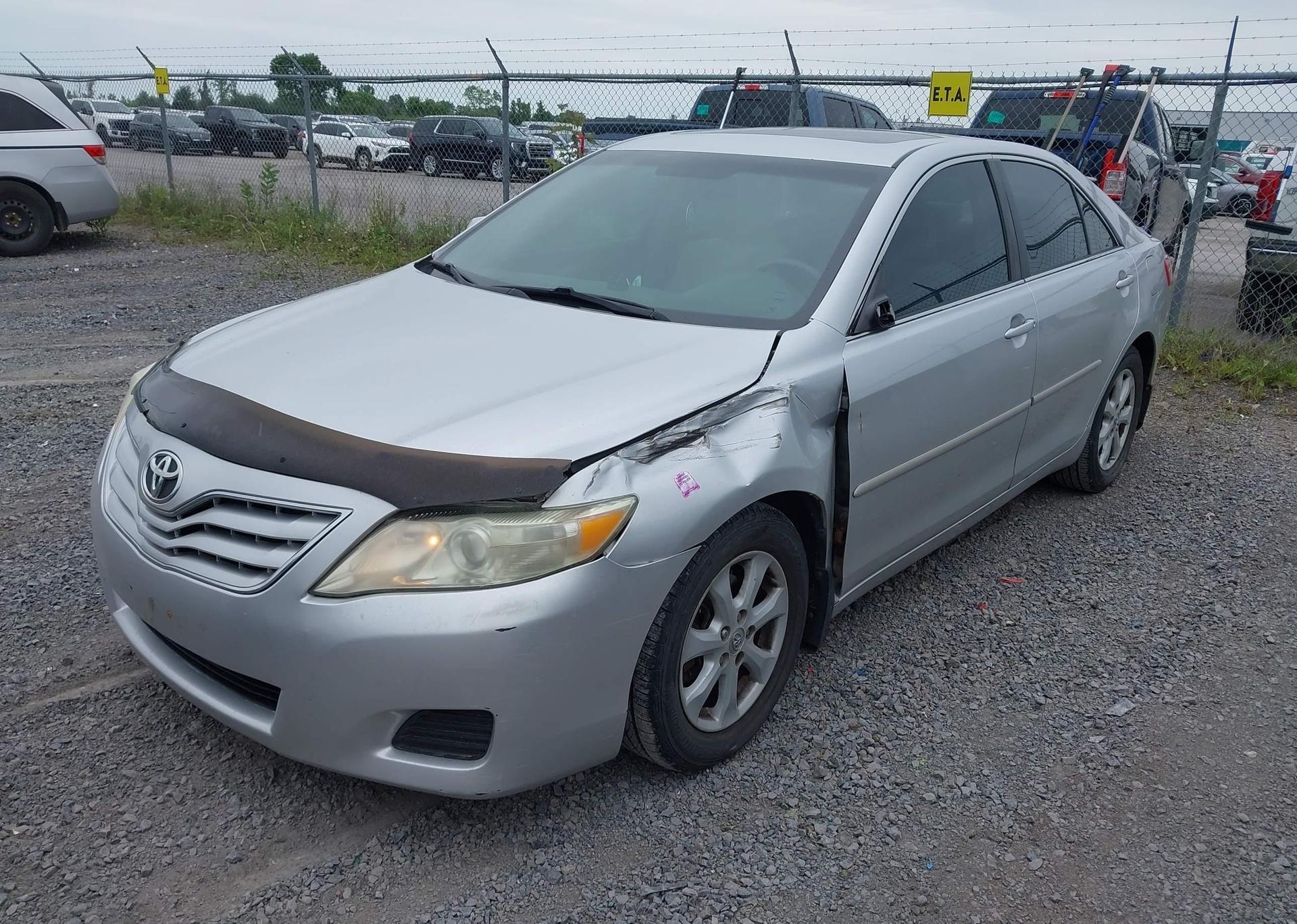 2010 TOYOTA CAMRY LE