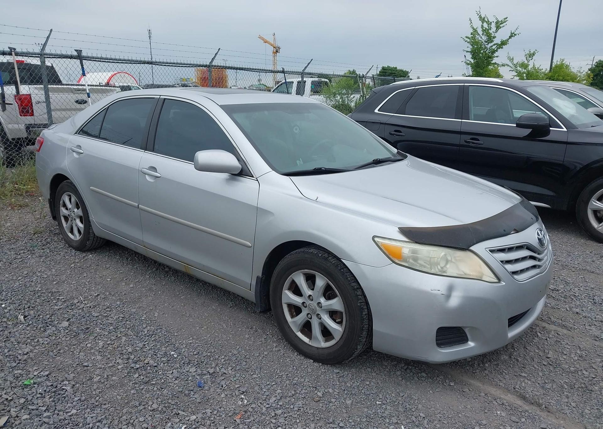 2010 TOYOTA CAMRY LE