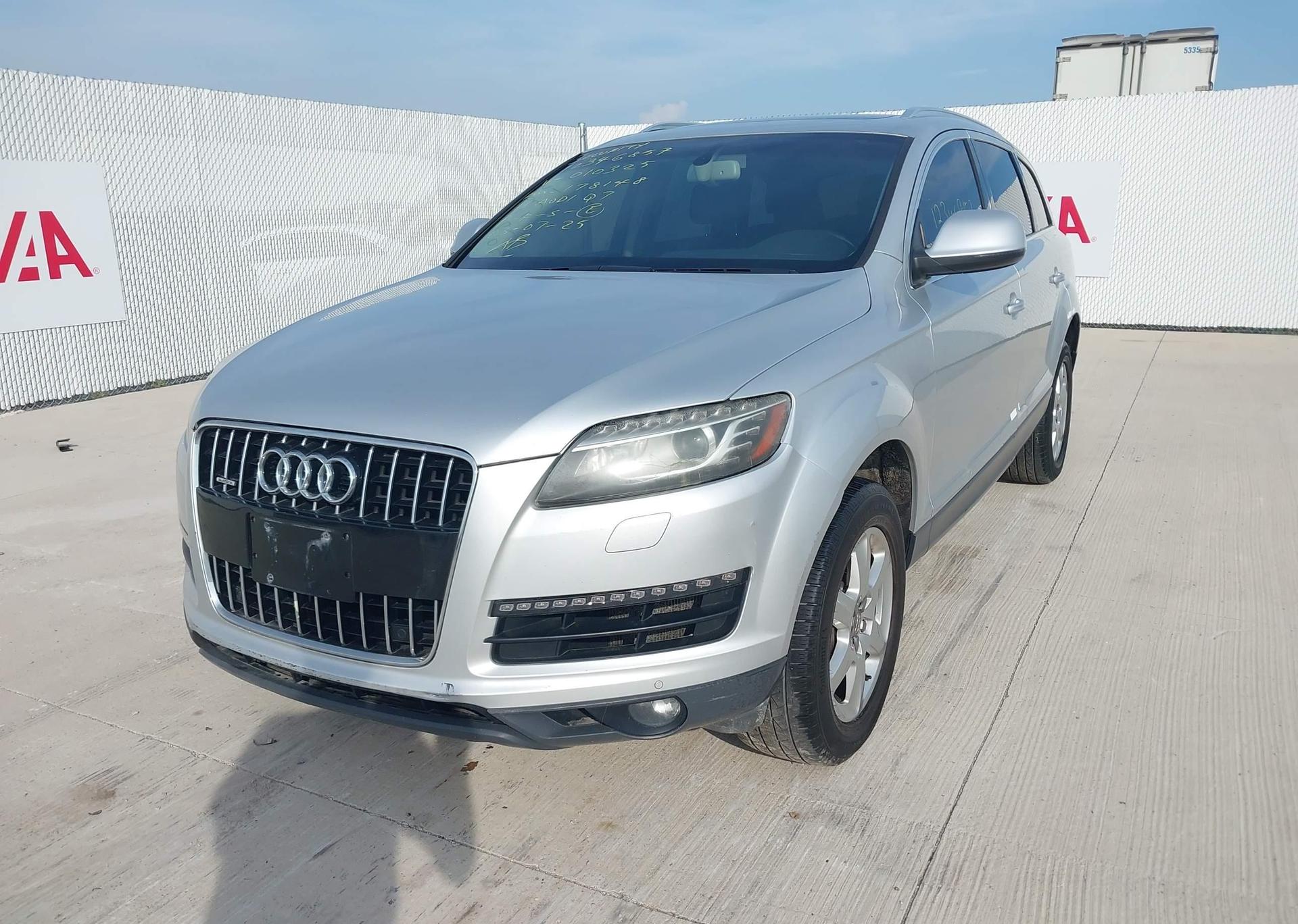 2011 AUDI Q7 3.0T PREMIUM