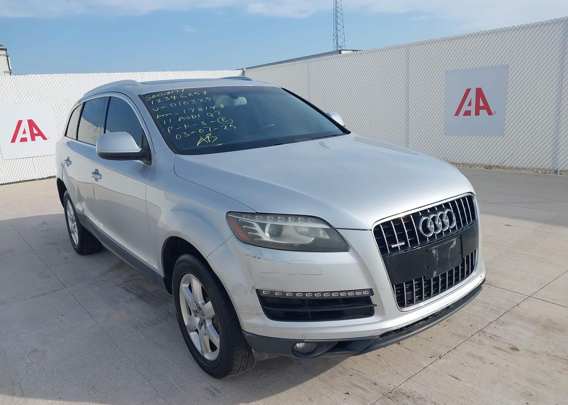 2011 AUDI Q7 3.0T PREMIUM