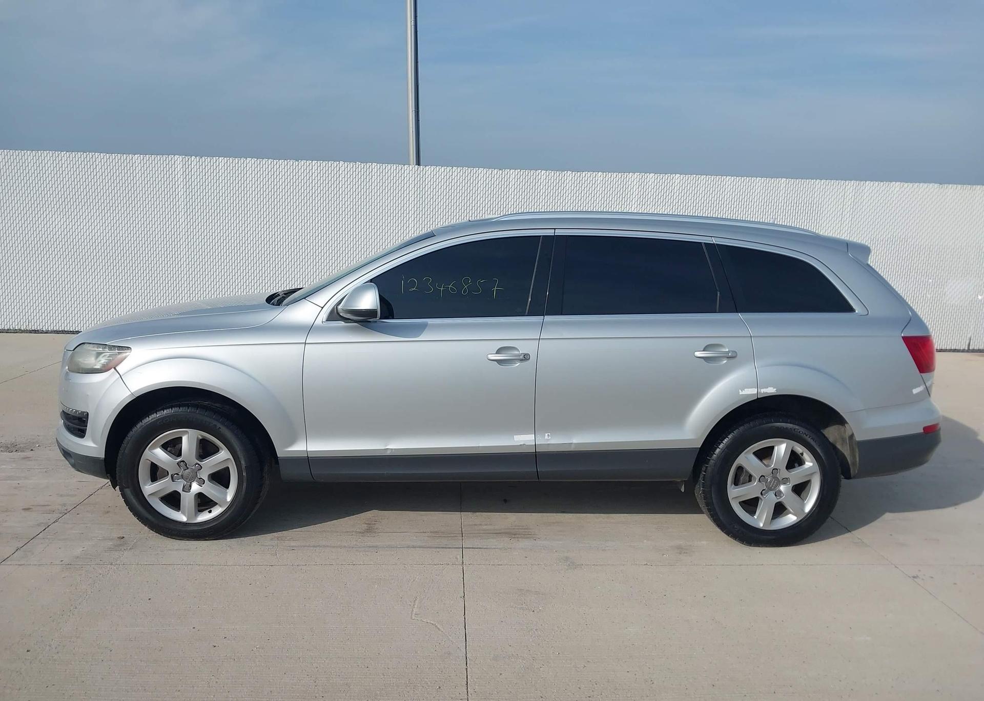 2011 AUDI Q7 3.0T PREMIUM