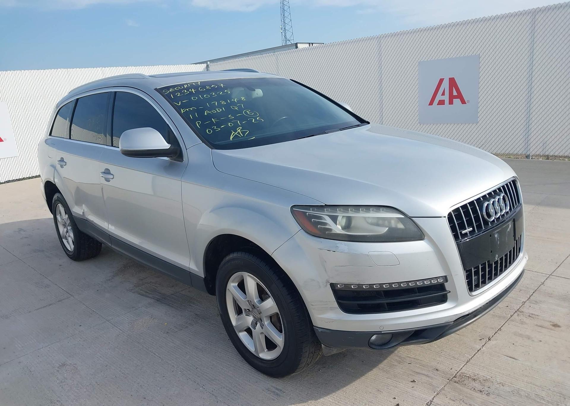 2011 AUDI Q7 3.0T PREMIUM