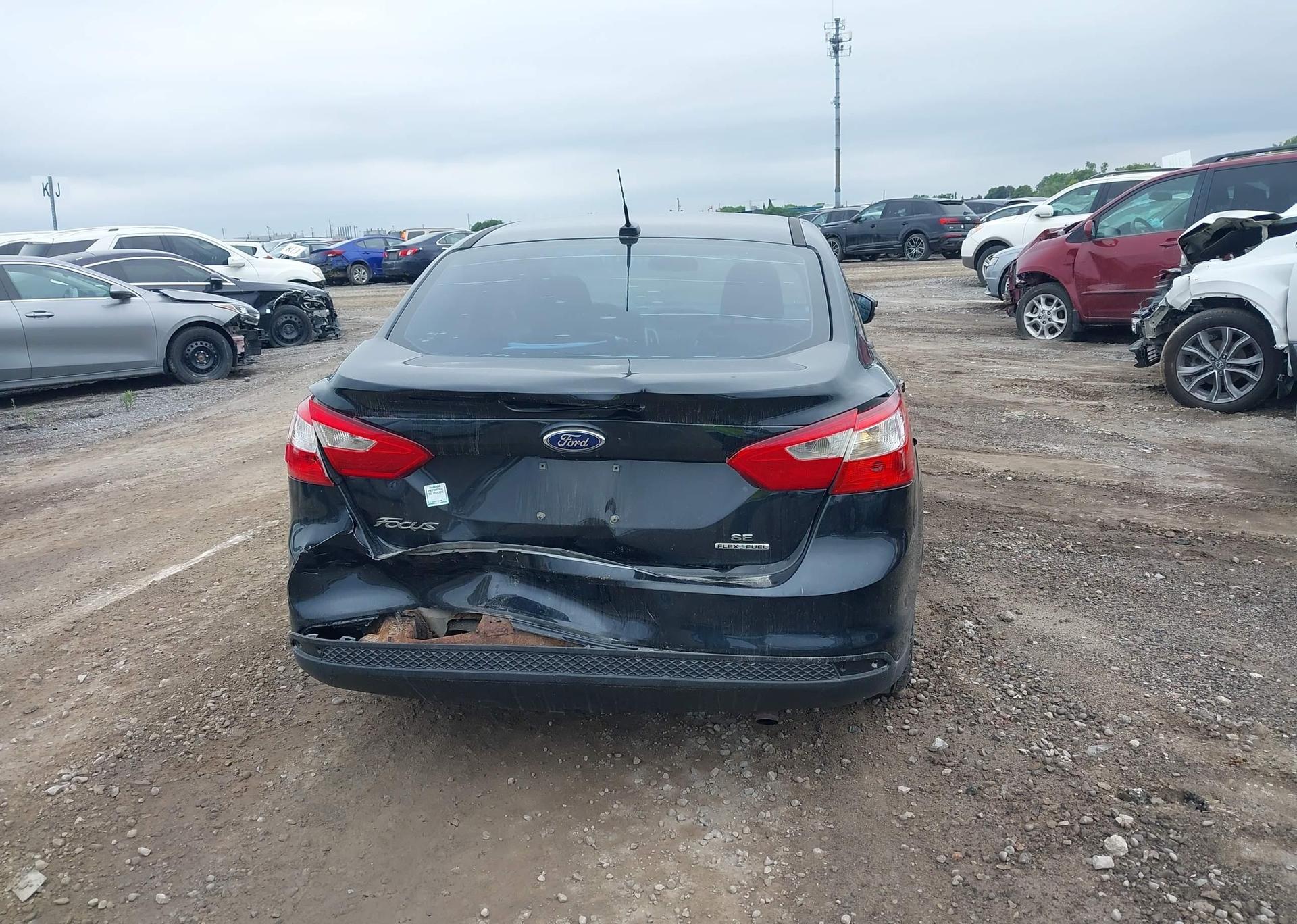 2013 FORD FOCUS SE