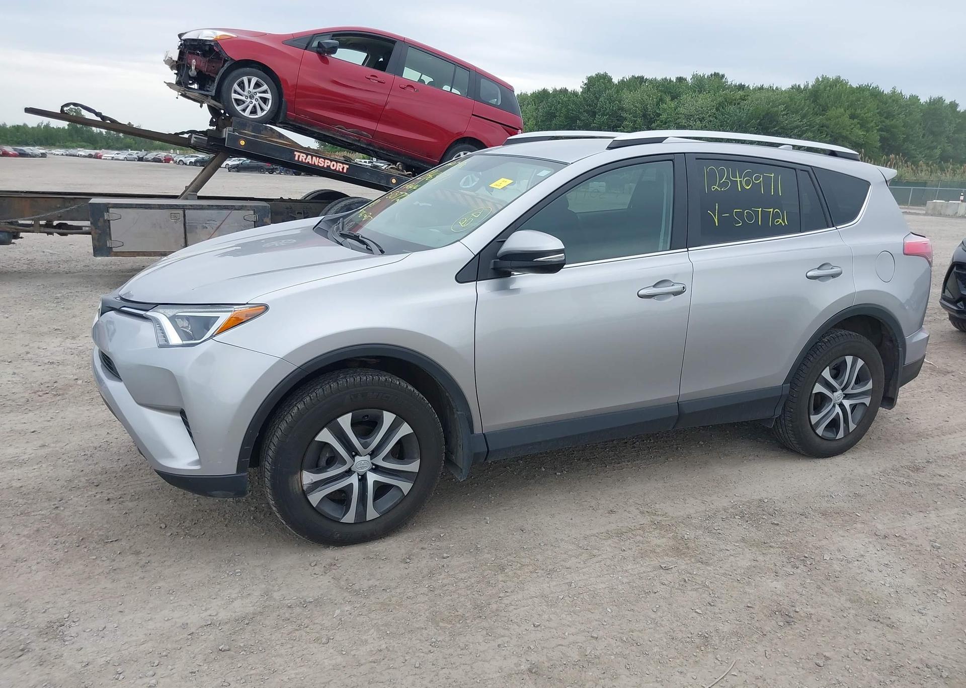 2016 TOYOTA RAV4 LE