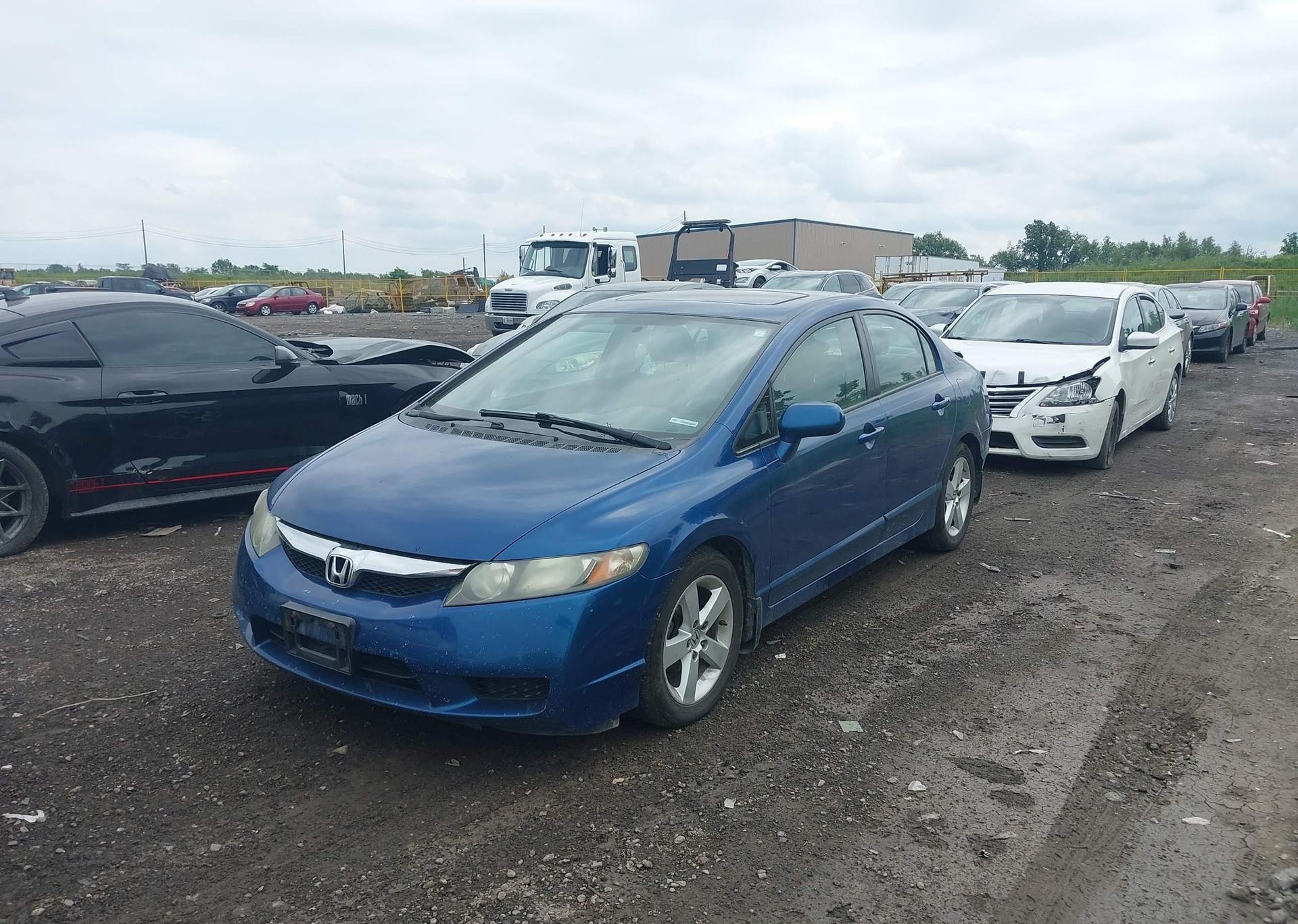 2011 HONDA CIVIC SE