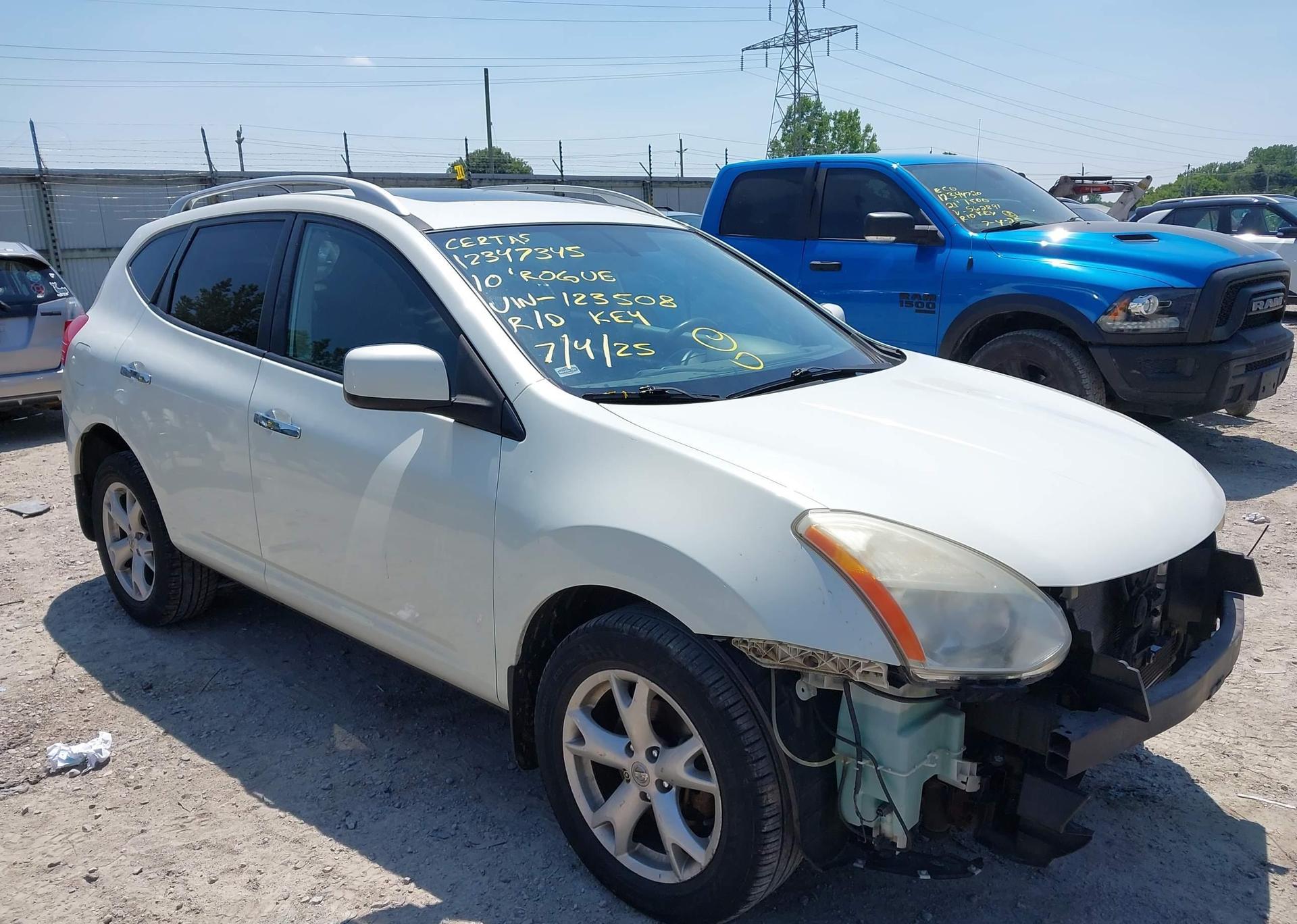 2010 NISSAN ROGUE S