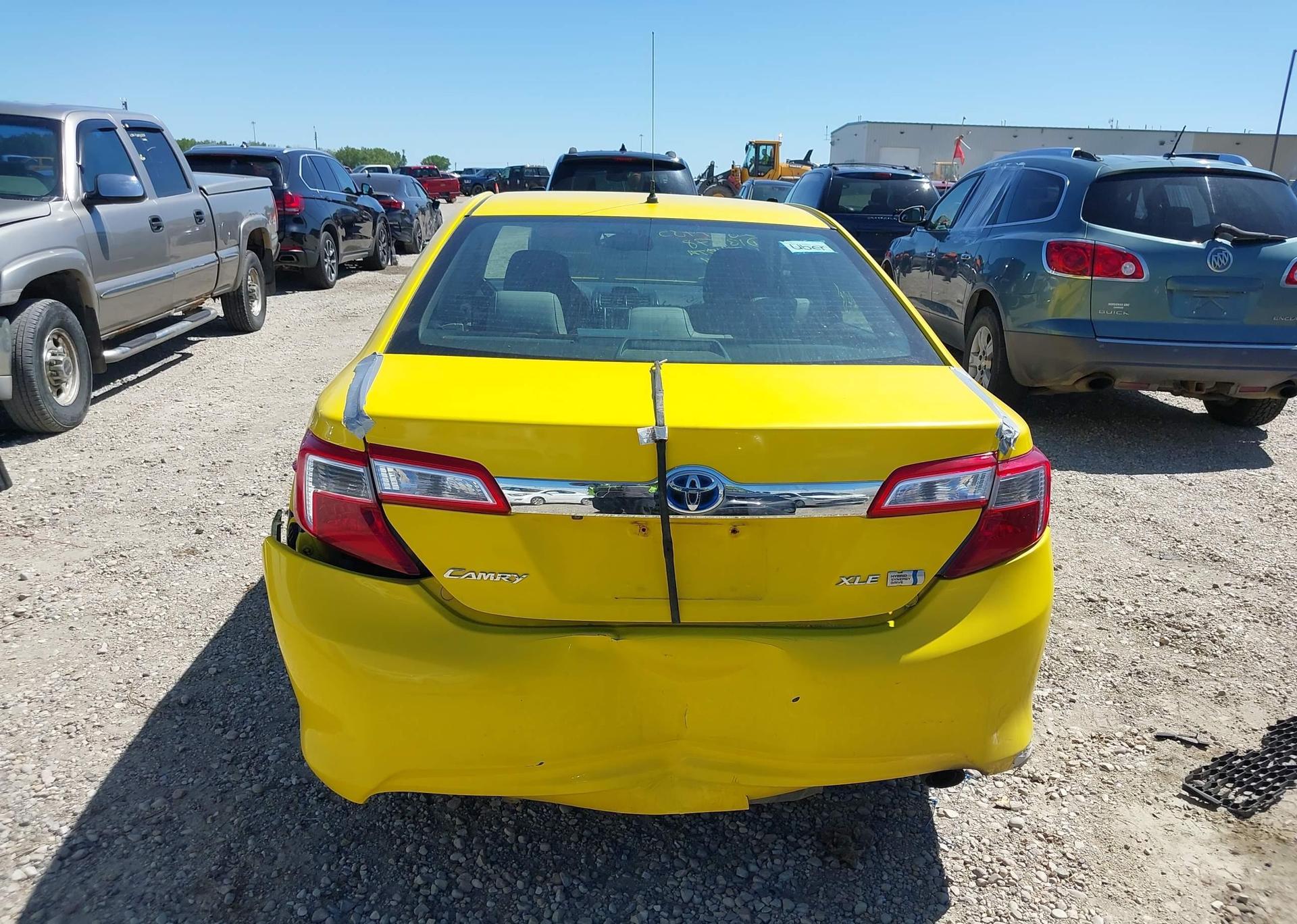 2014 TOYOTA CAMRY HYBRID