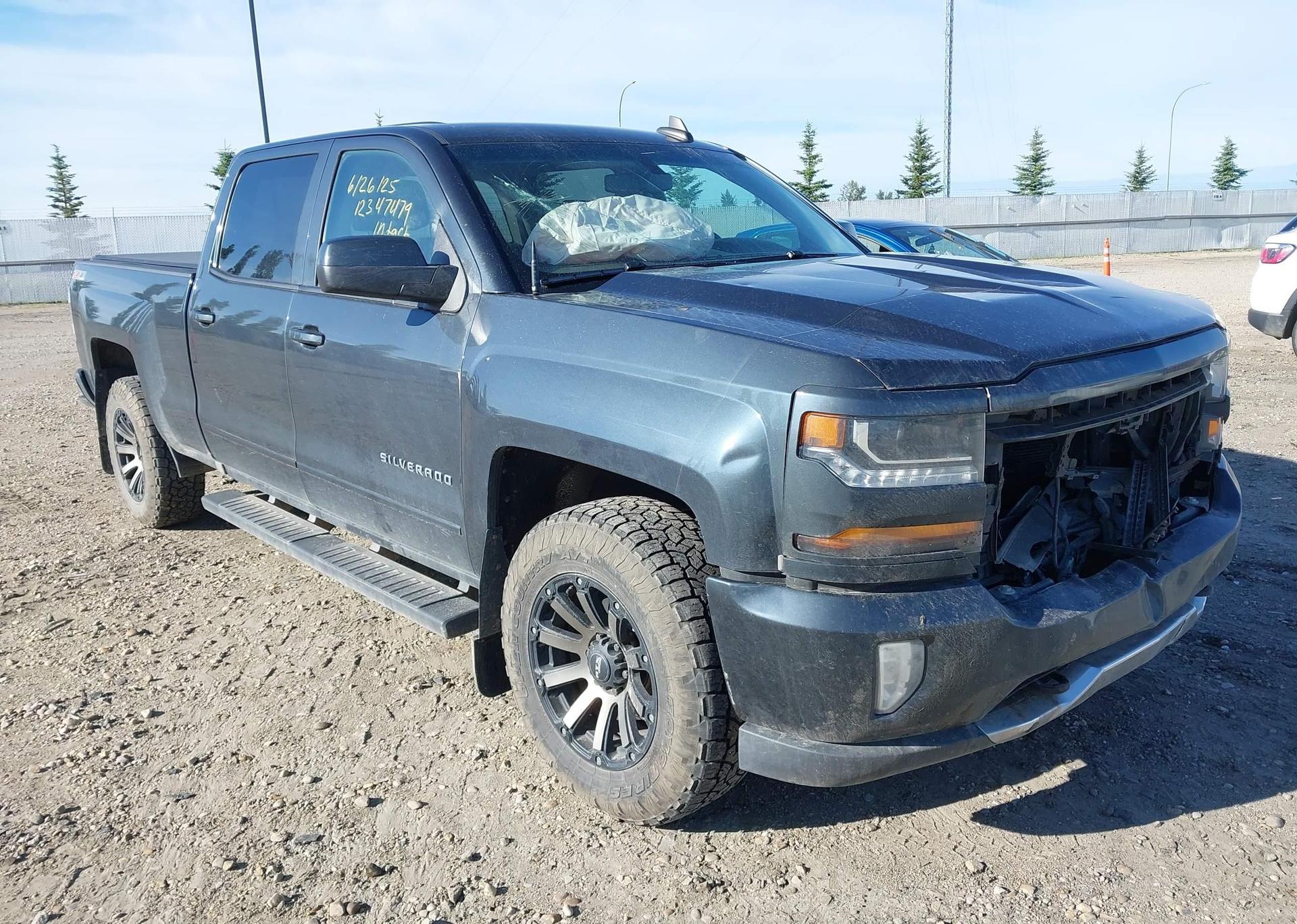 2017 CHEVROLET SILVERADO K1500 LT