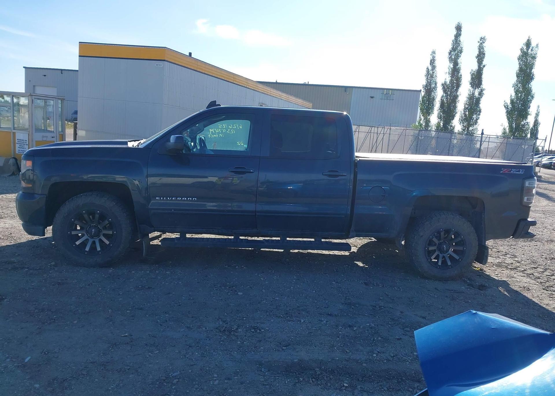 2017 CHEVROLET SILVERADO K1500 LT