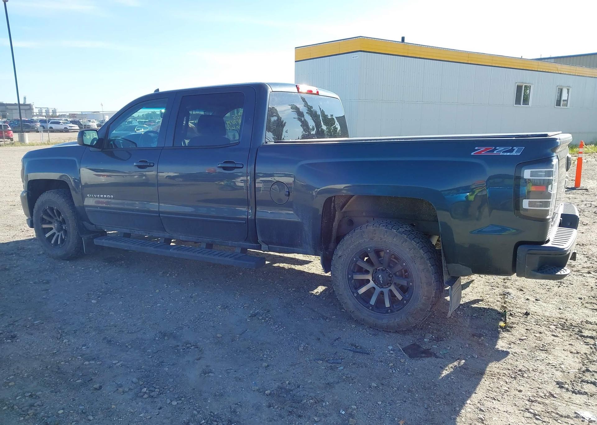2017 CHEVROLET SILVERADO K1500 LT