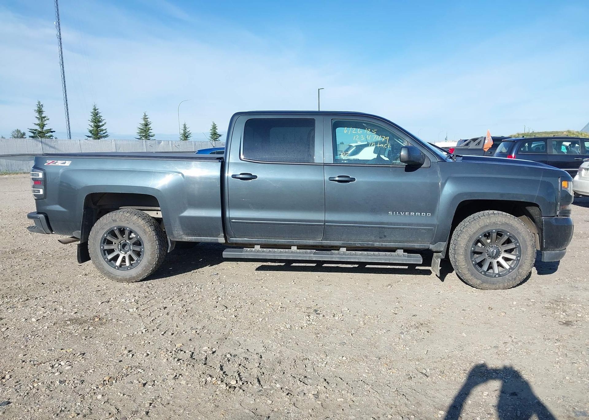 2017 CHEVROLET SILVERADO K1500 LT