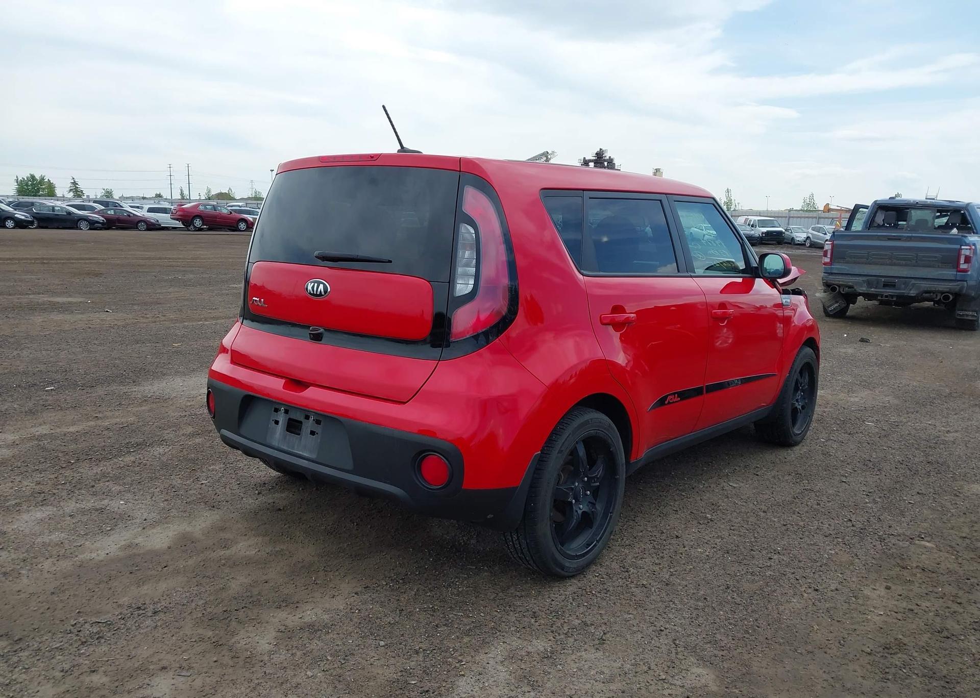 2019 KIA SOUL