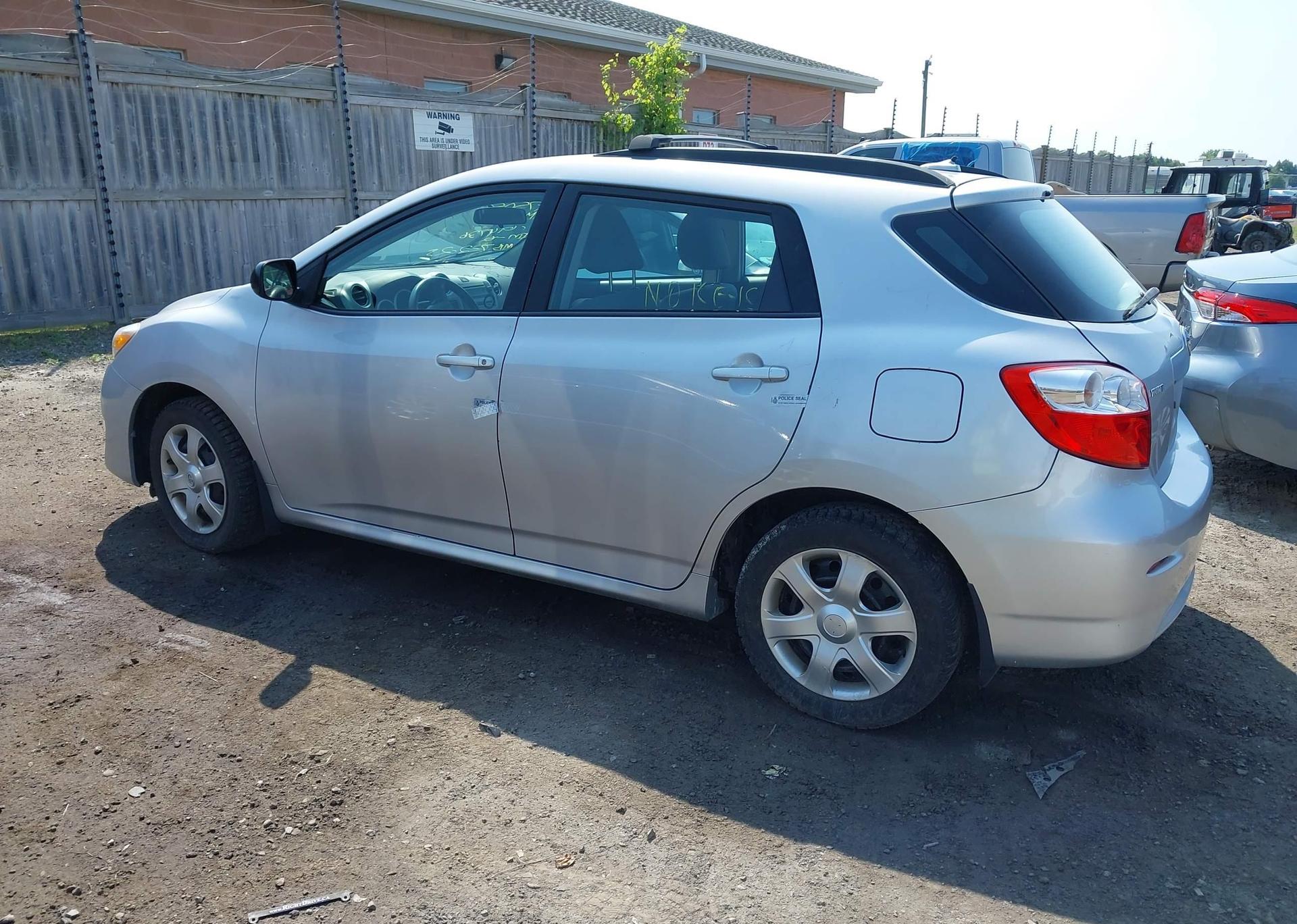 2010 TOYOTA MATRIX