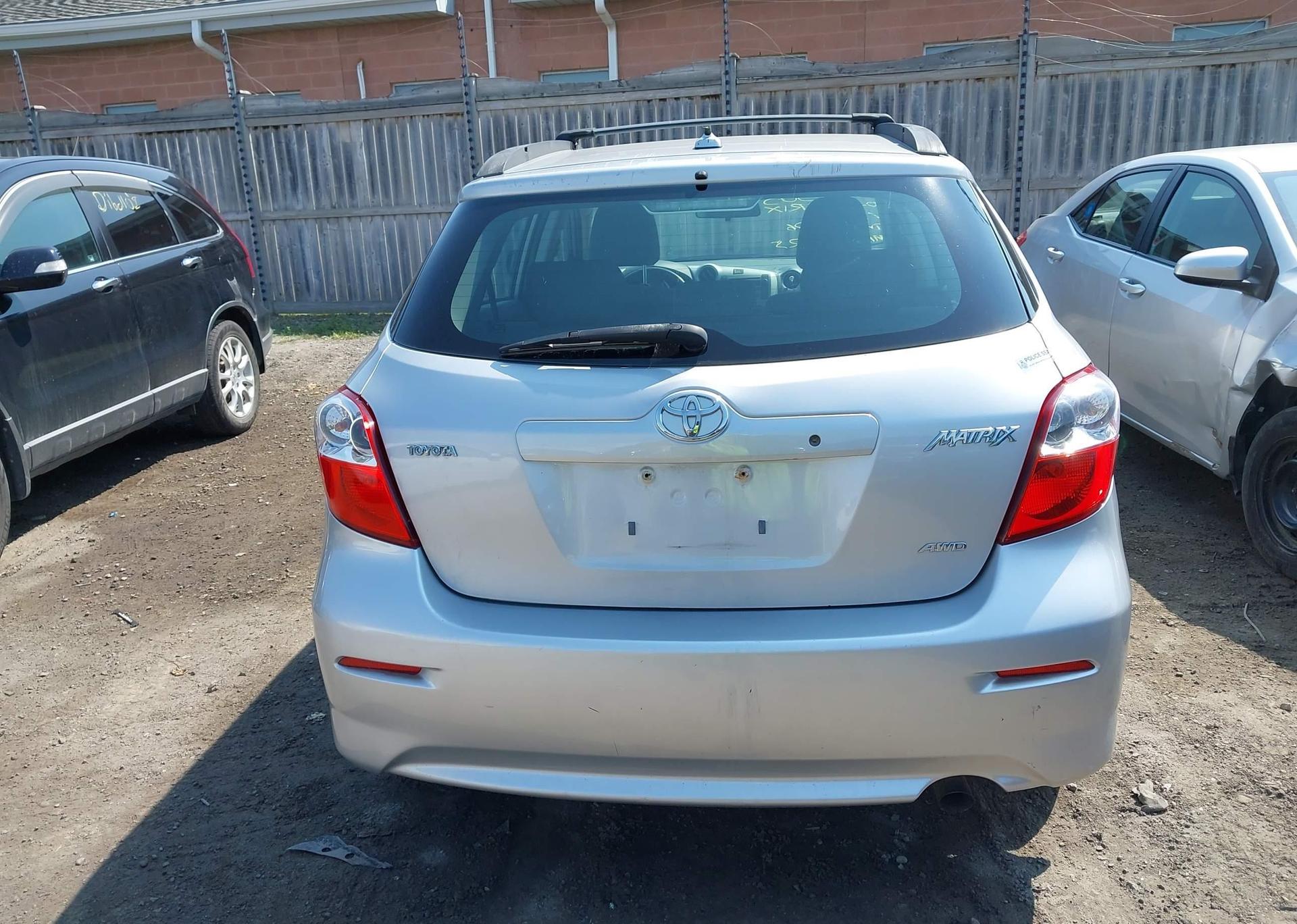 2010 TOYOTA MATRIX