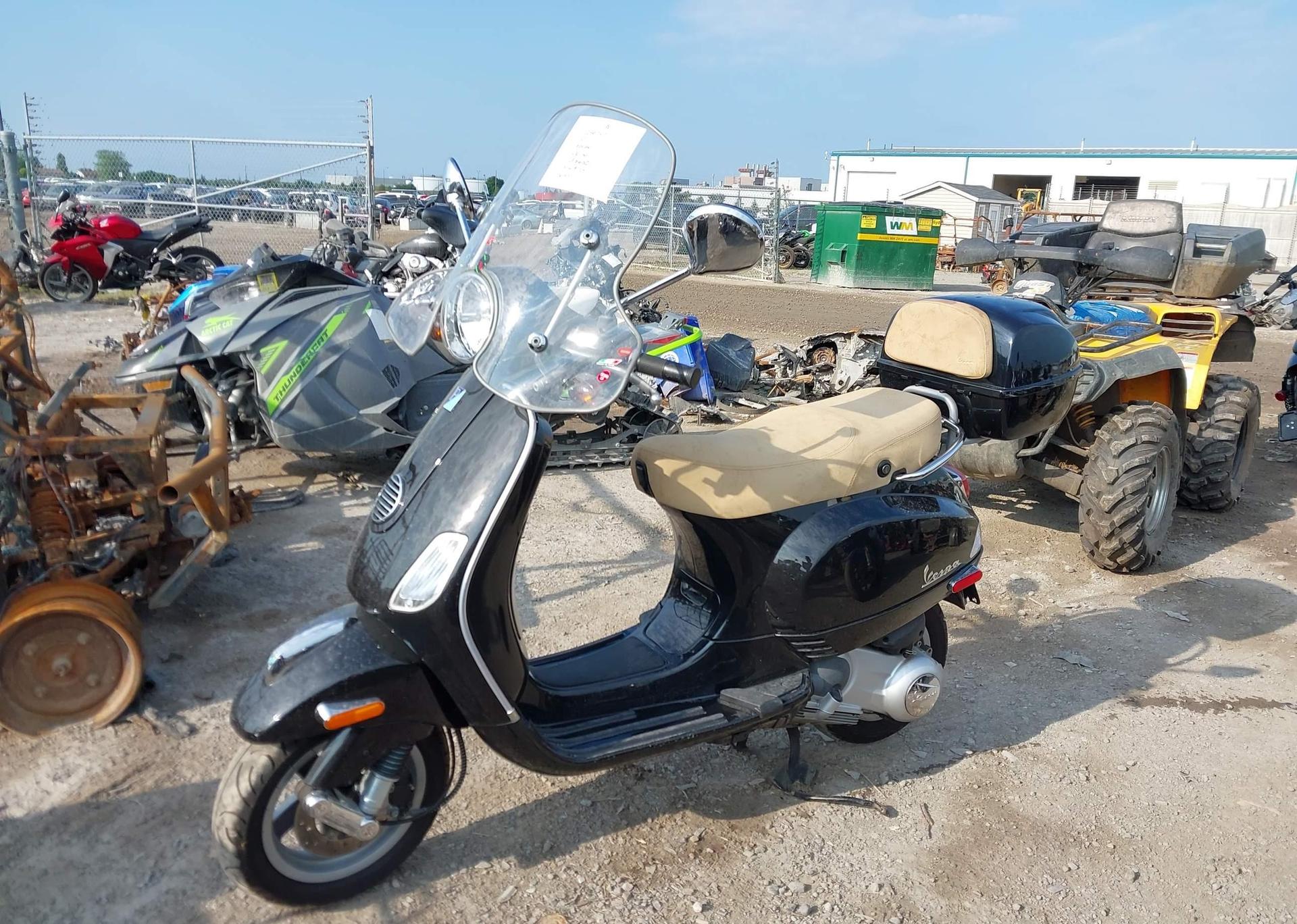2010 VESPA LX 150