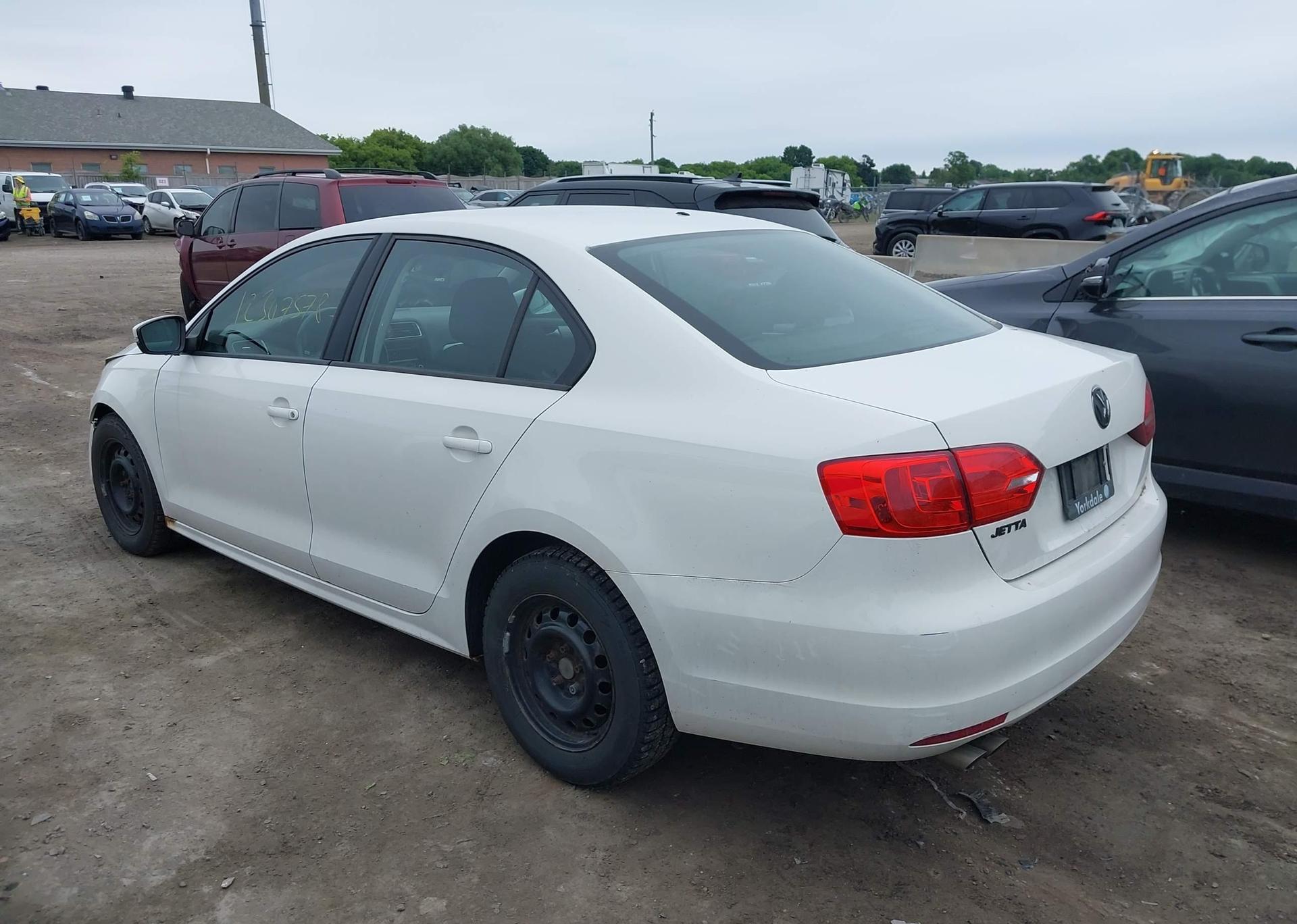2013 VOLKSWAGEN JETTA 2.0L COMFORTLINE