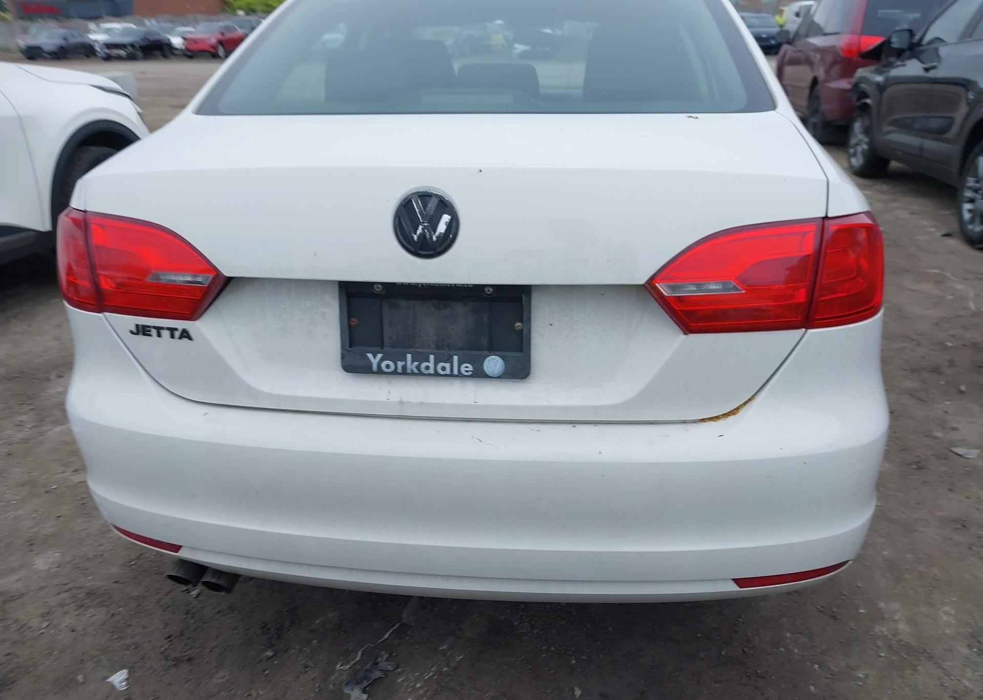2013 VOLKSWAGEN JETTA 2.0L COMFORTLINE