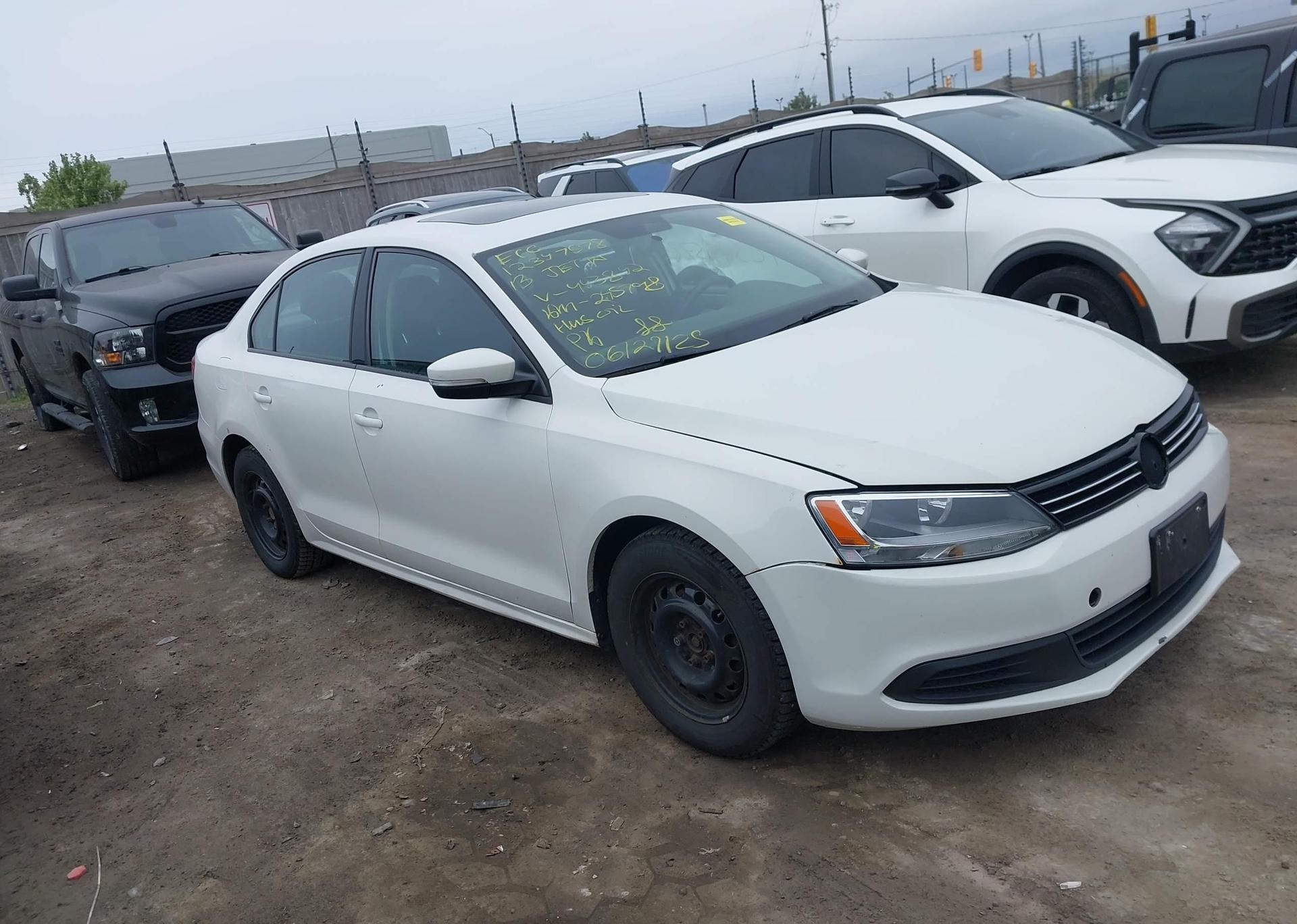 2013 VOLKSWAGEN JETTA 2.0L COMFORTLINE