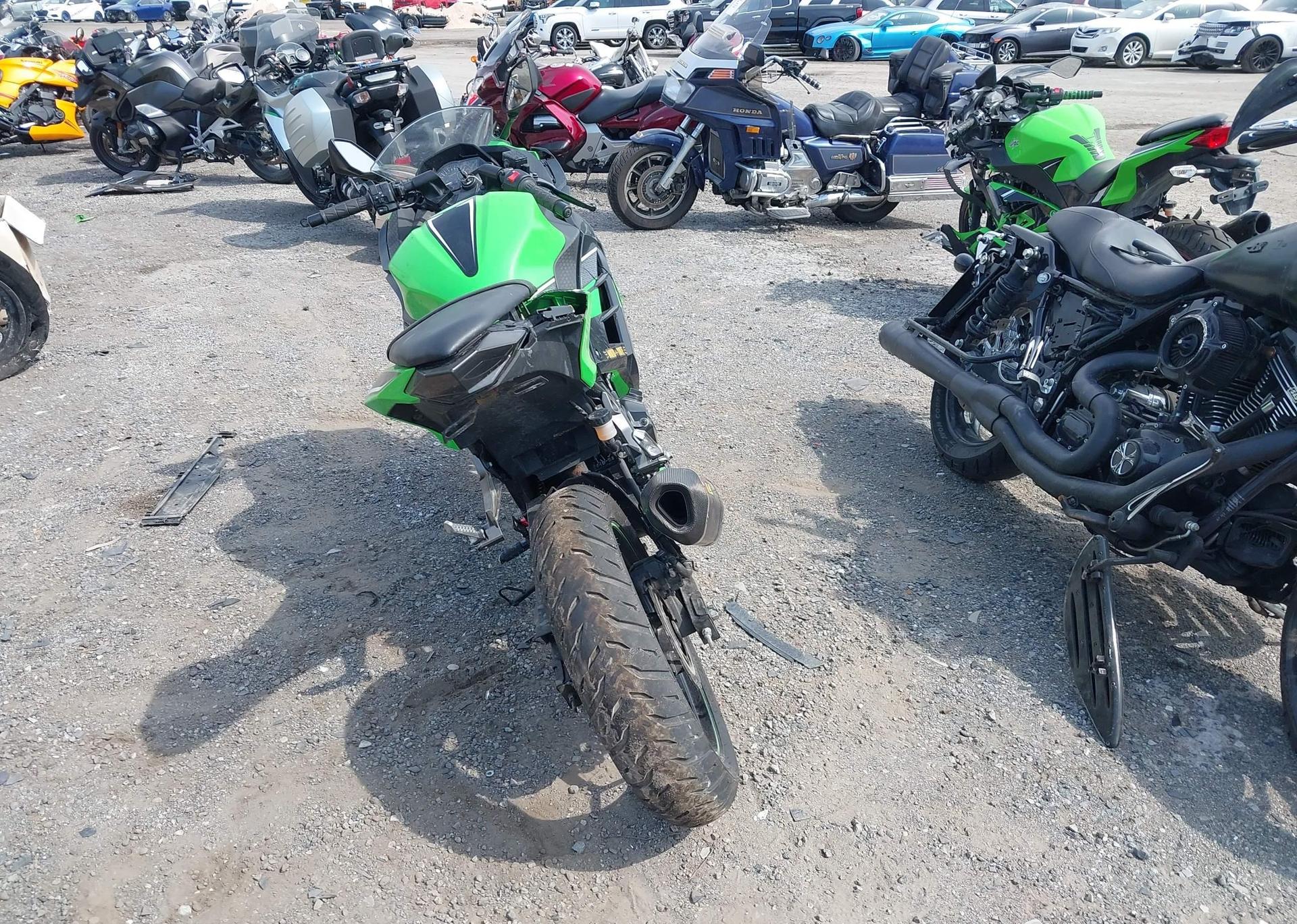 2013 KAWASAKI EX300 A