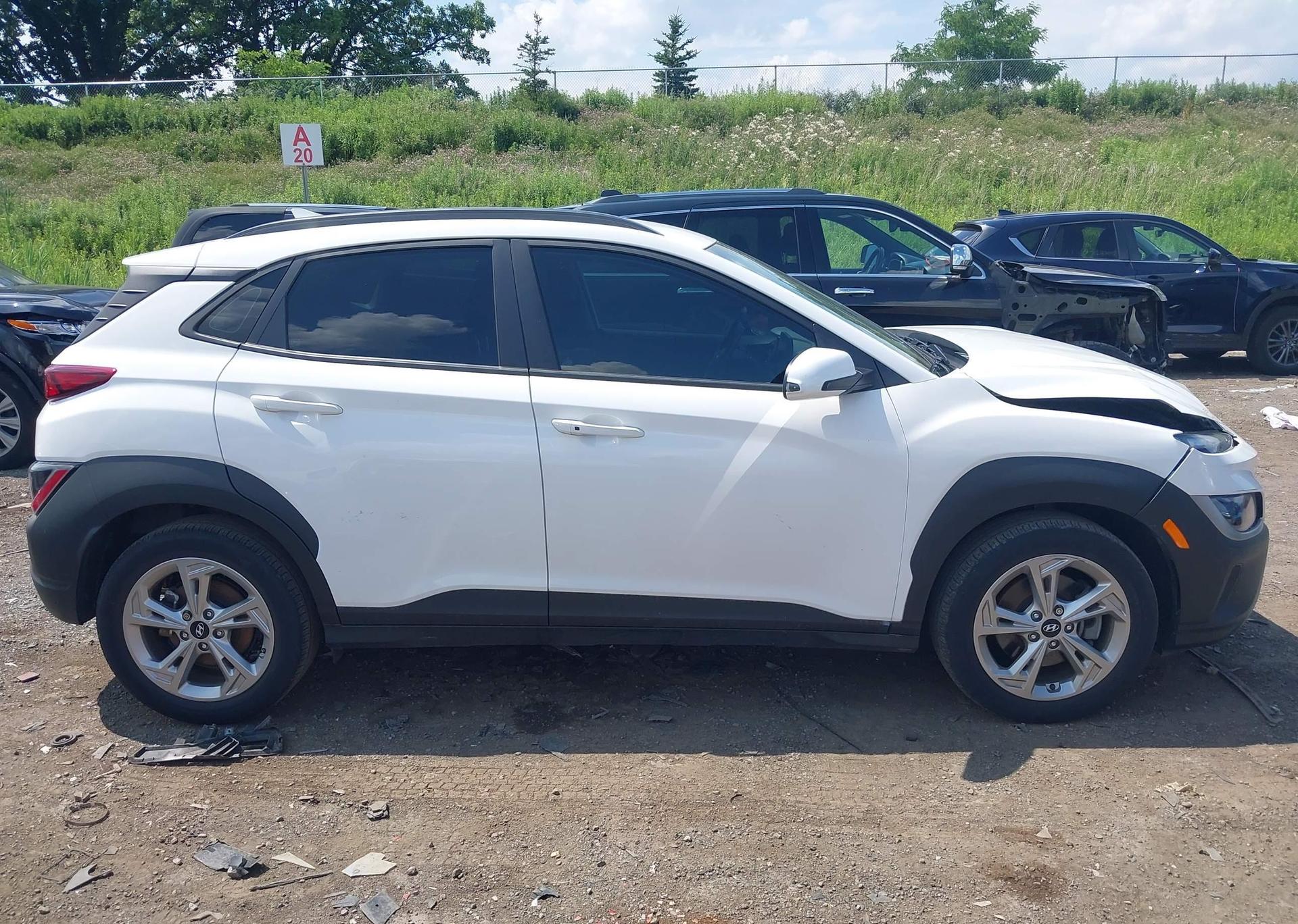 2022 HYUNDAI KONA PREFERRED AWD