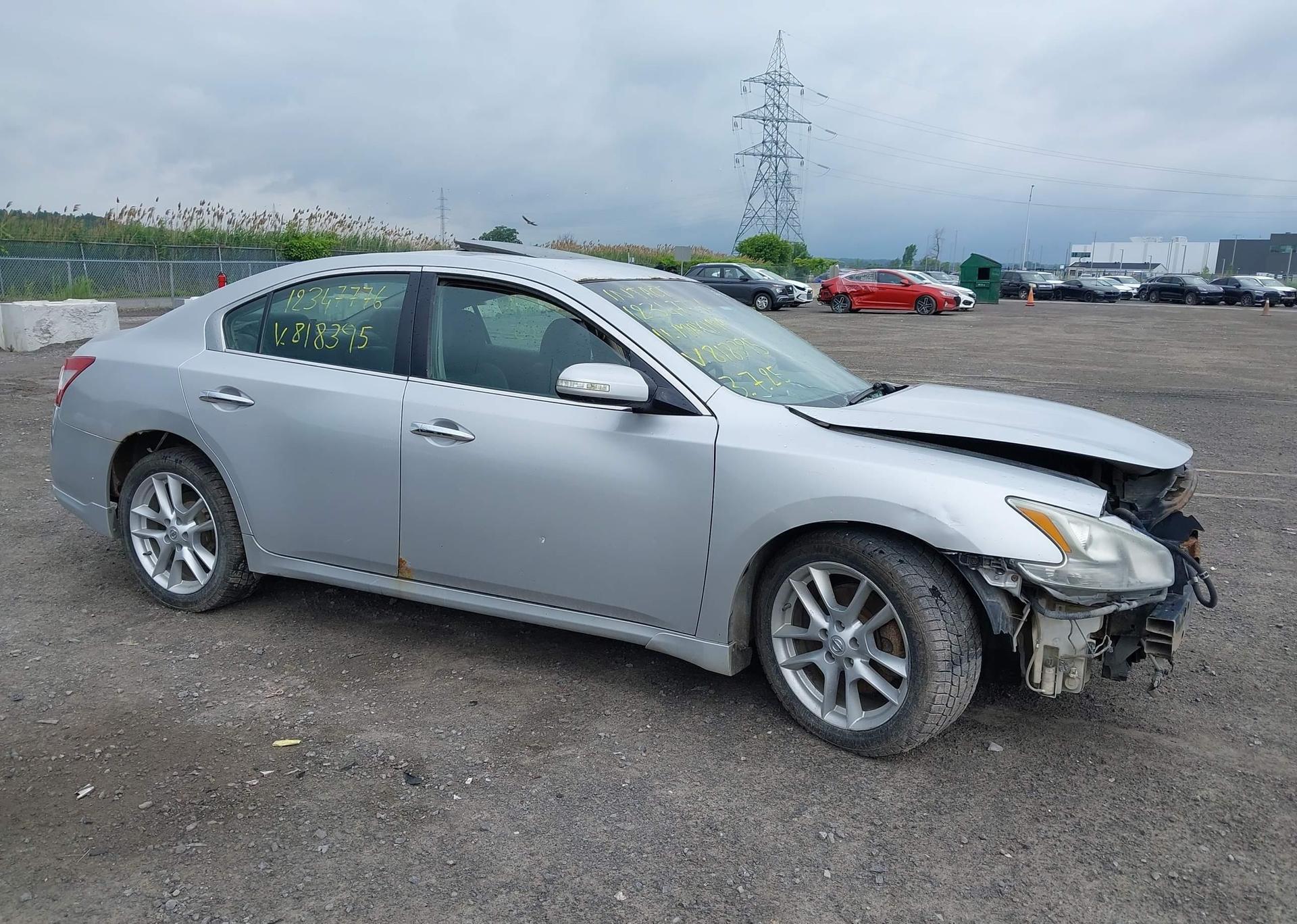 2011 NISSAN MAXIMA