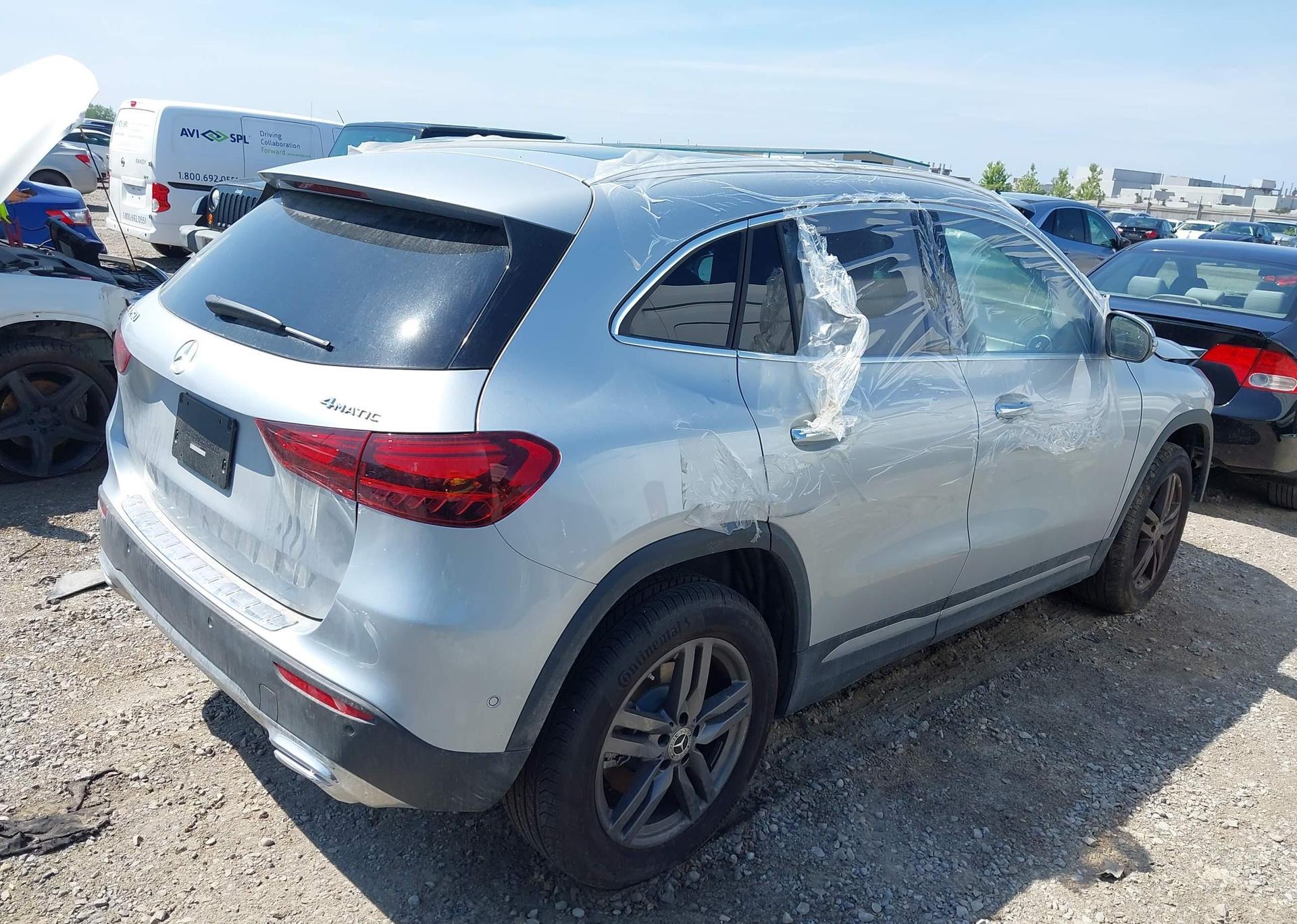 2025 MERCEDES-BENZ GLA 250 4MATIC